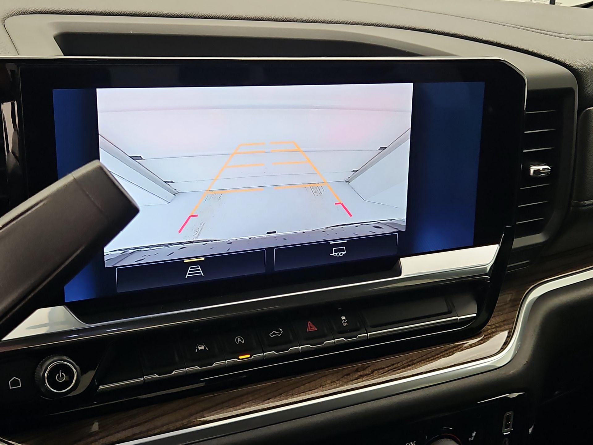 Thumbnail: 2022 Chevrolet Silverado 1500 - 14