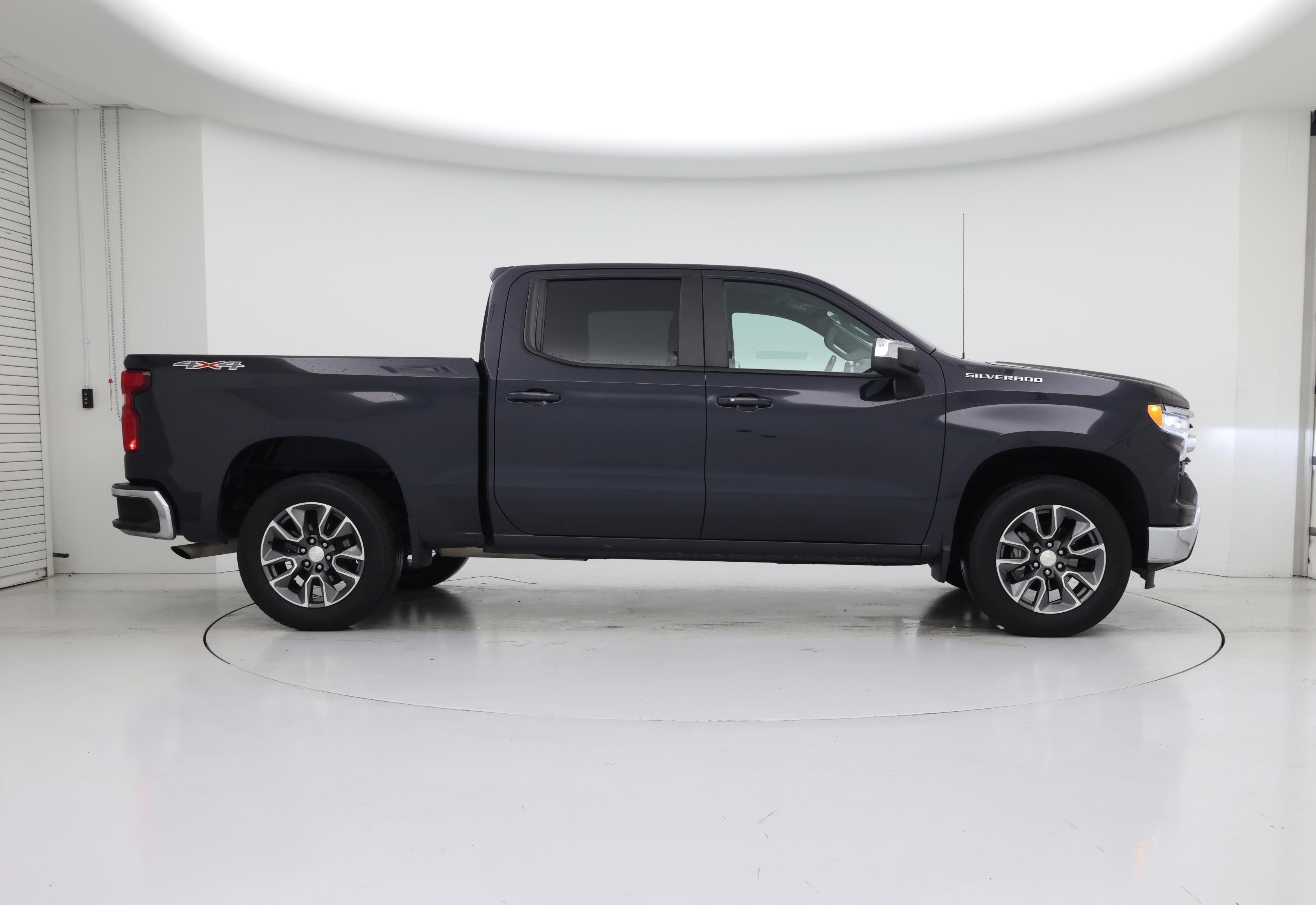 Thumbnail: 2022 Chevrolet Silverado 1500 - 7