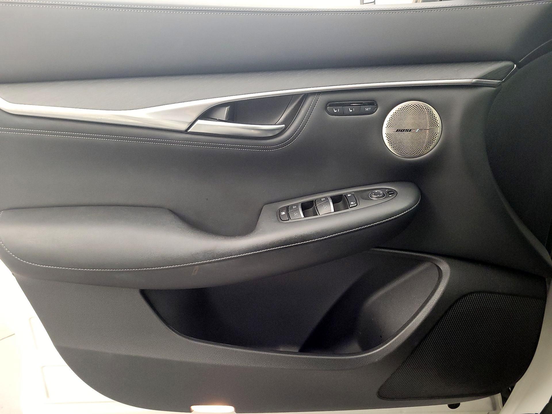 Thumbnail: 2022 INFINITI QX55 - 12