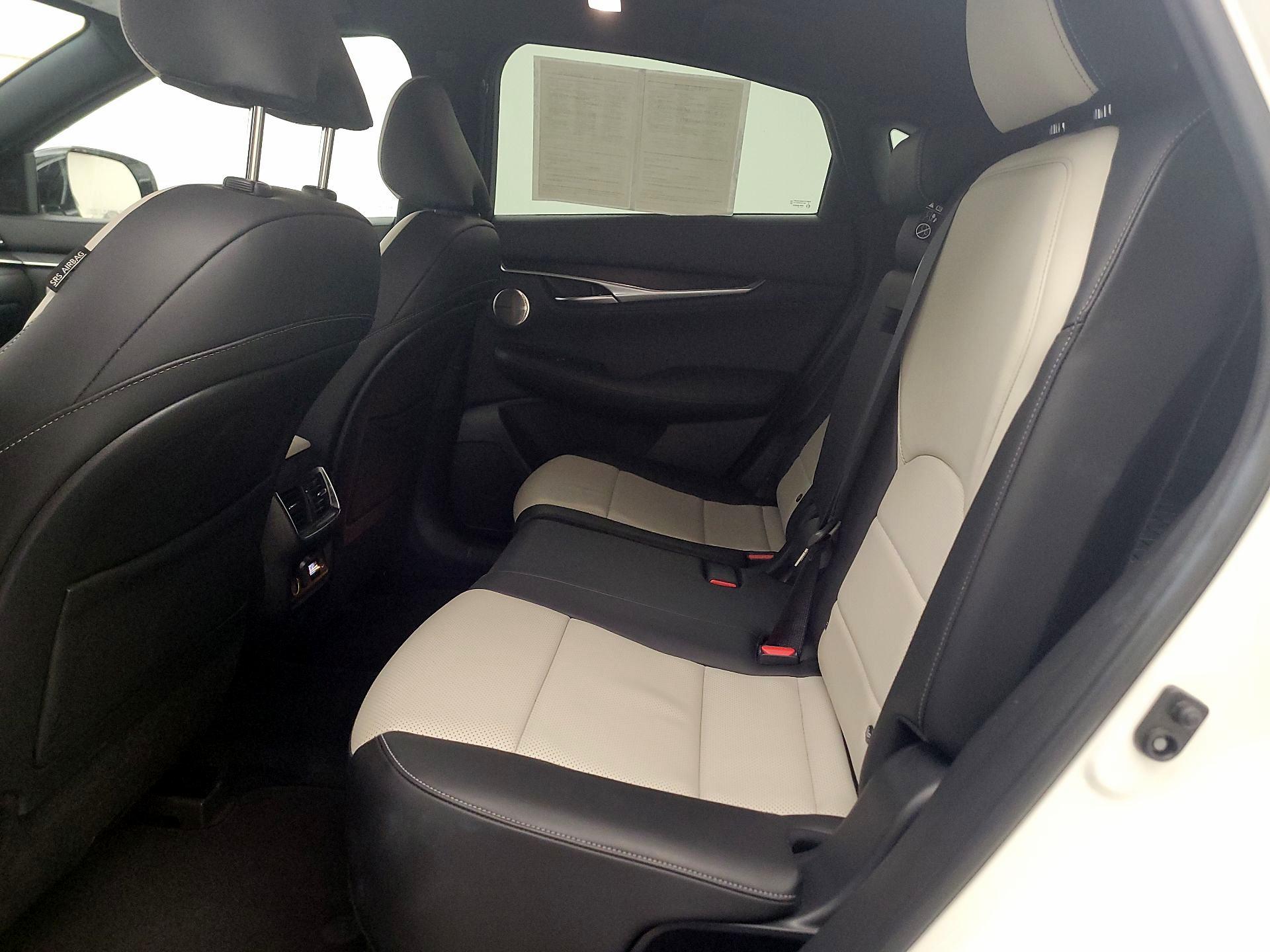 Thumbnail: 2022 INFINITI QX55 - 19