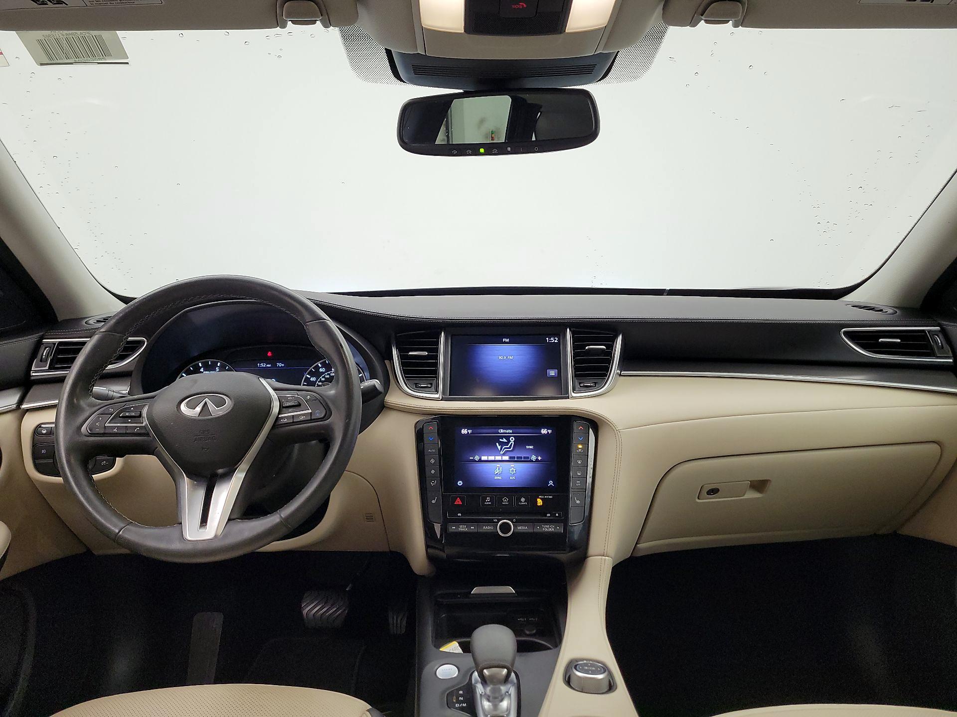 Thumbnail: 2022 INFINITI QX50 - 9