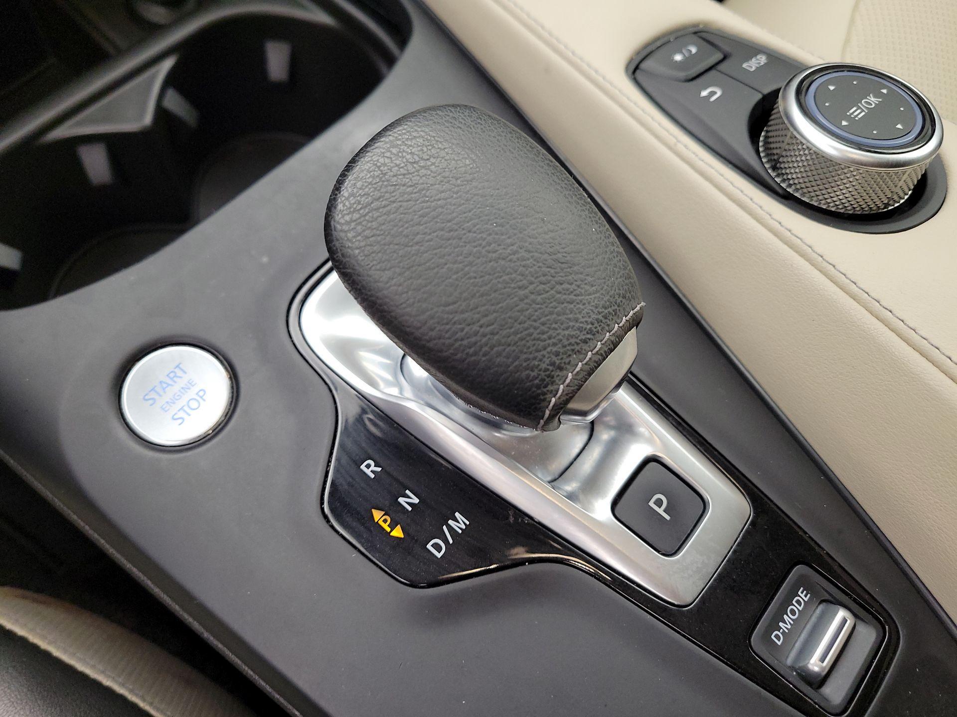 Thumbnail: 2022 INFINITI QX50 - 17