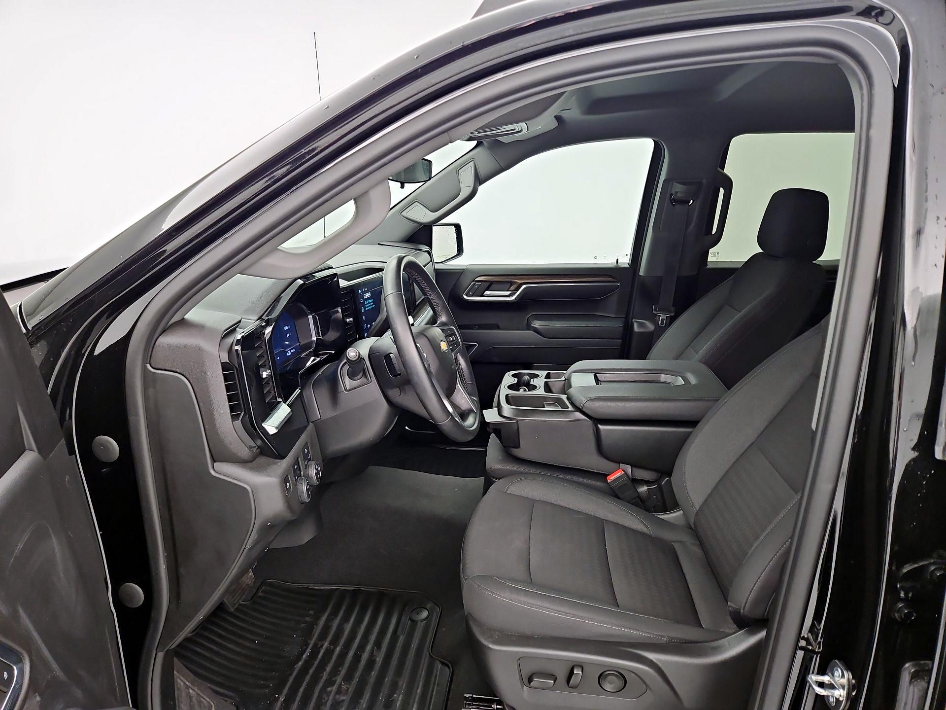 Thumbnail: 2023 Chevrolet Silverado 1500 - 11