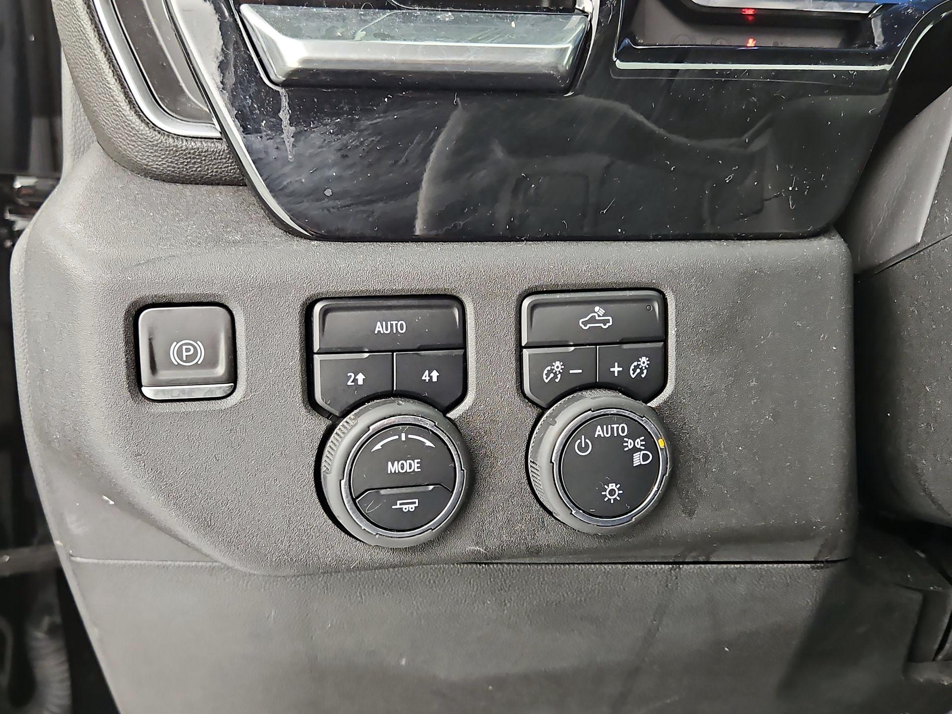 Thumbnail: 2023 Chevrolet Silverado 1500 - 13