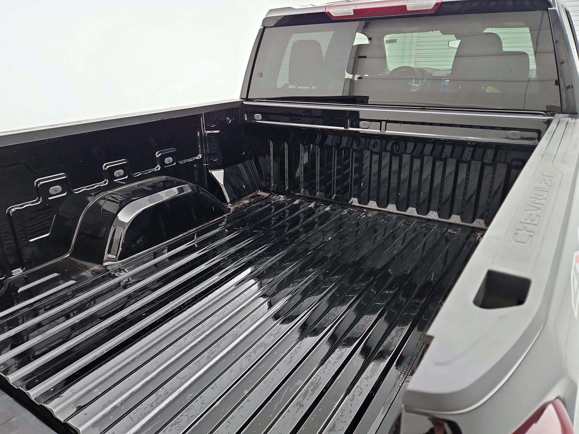 Thumbnail: 2023 Chevrolet Silverado 1500 - 20