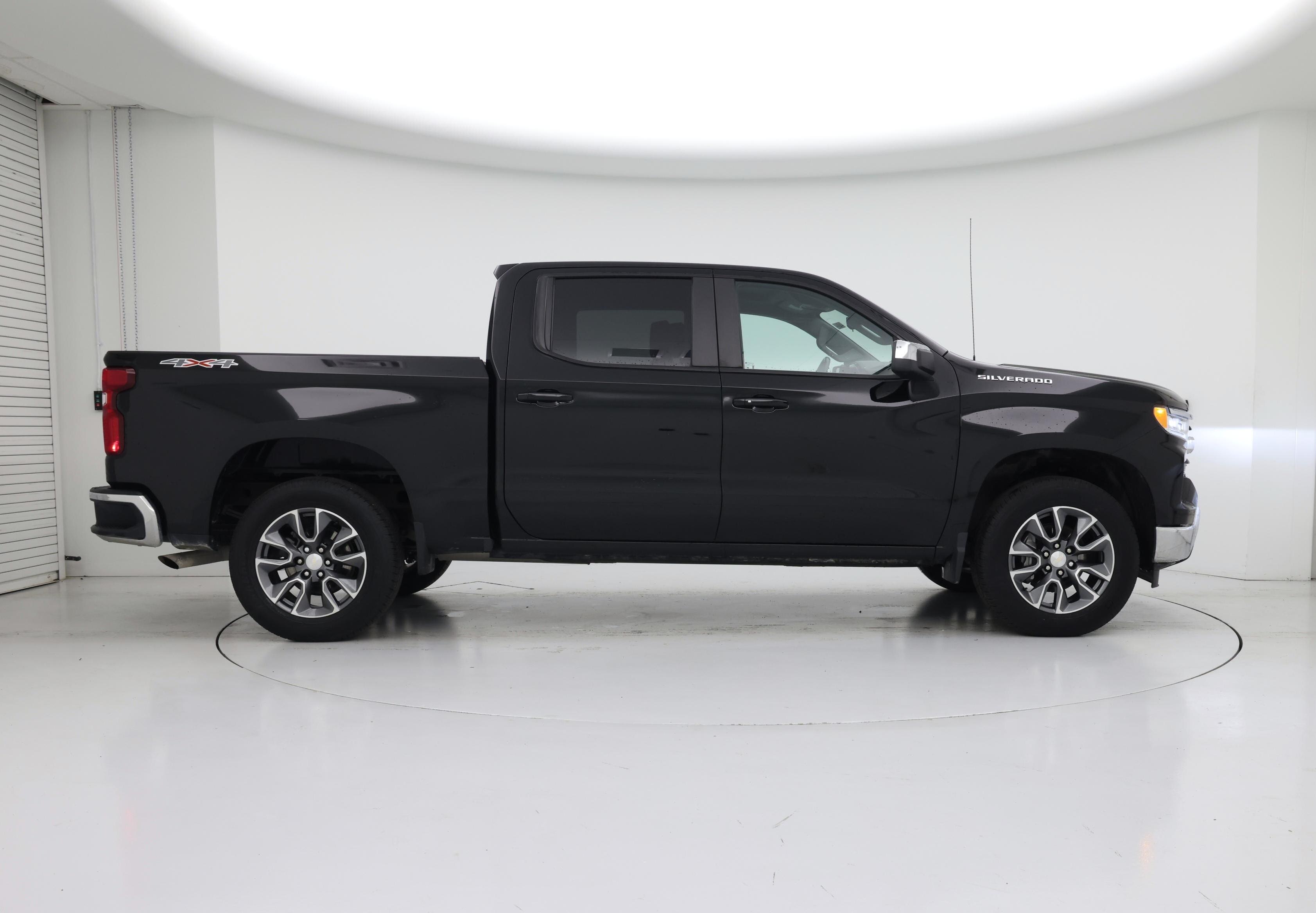 Thumbnail: 2023 Chevrolet Silverado 1500 - 7