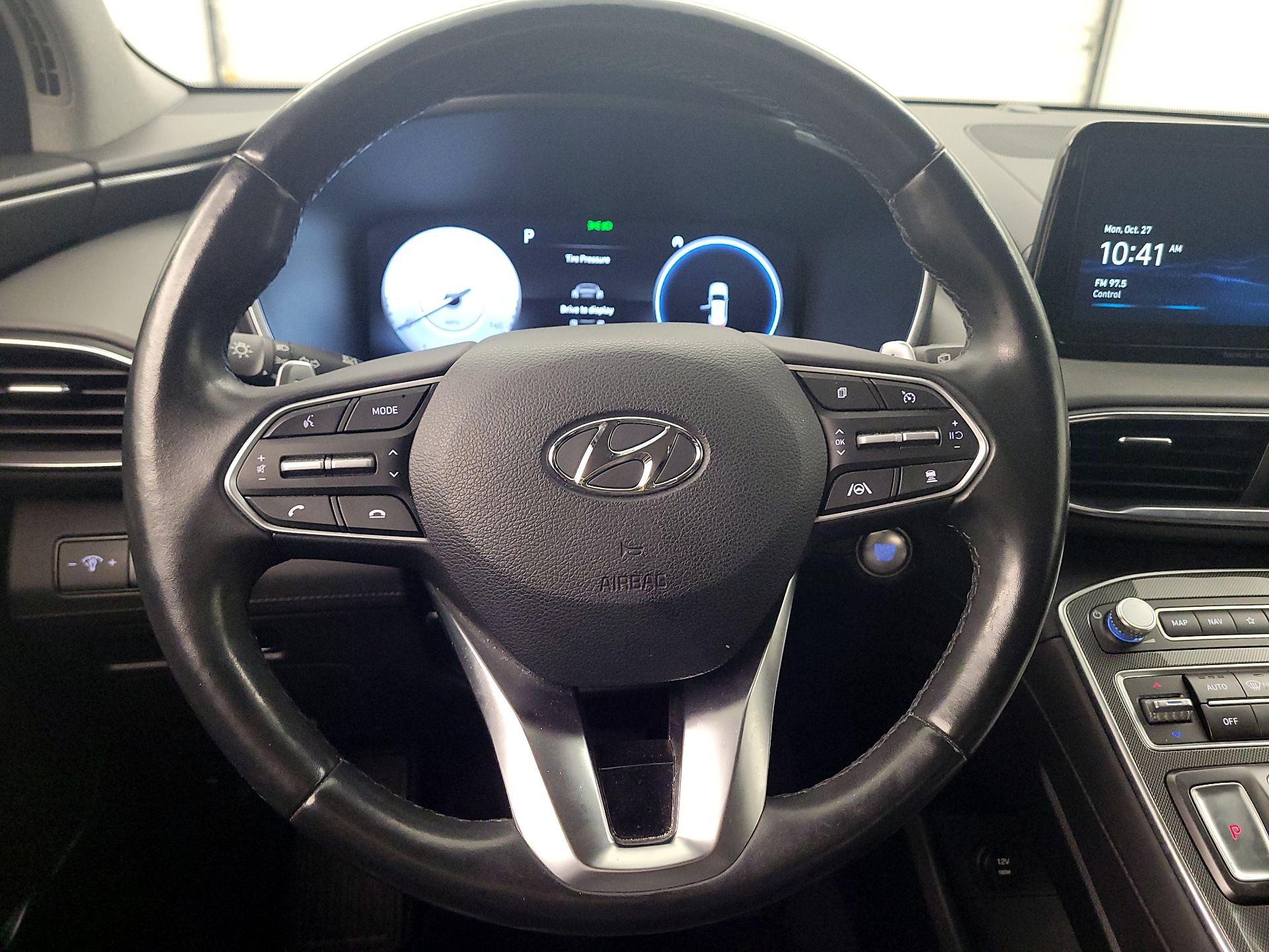 Thumbnail: 2023 Hyundai Santa Fe - 10