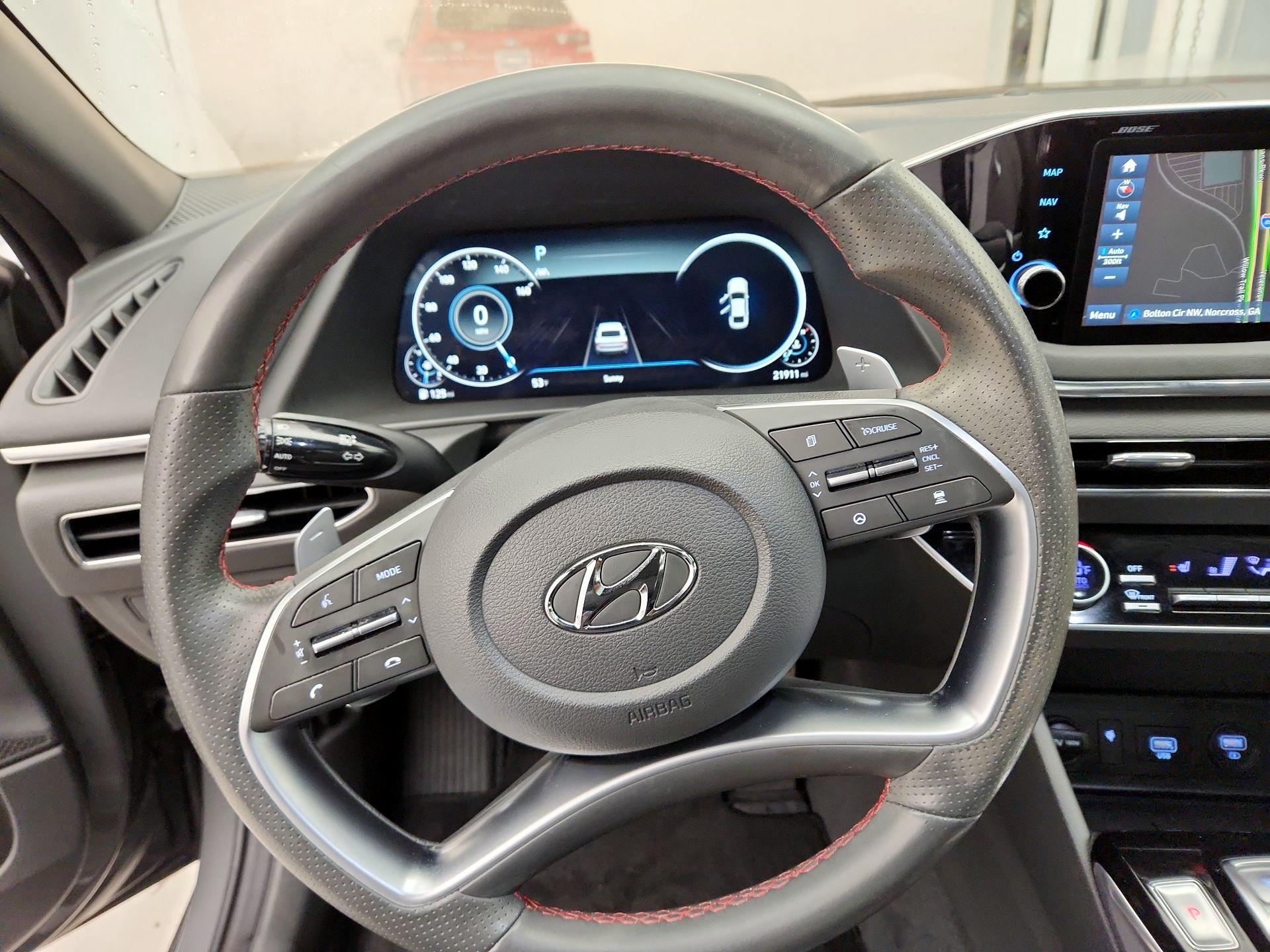 Thumbnail: 2020 Hyundai Sonata - 10