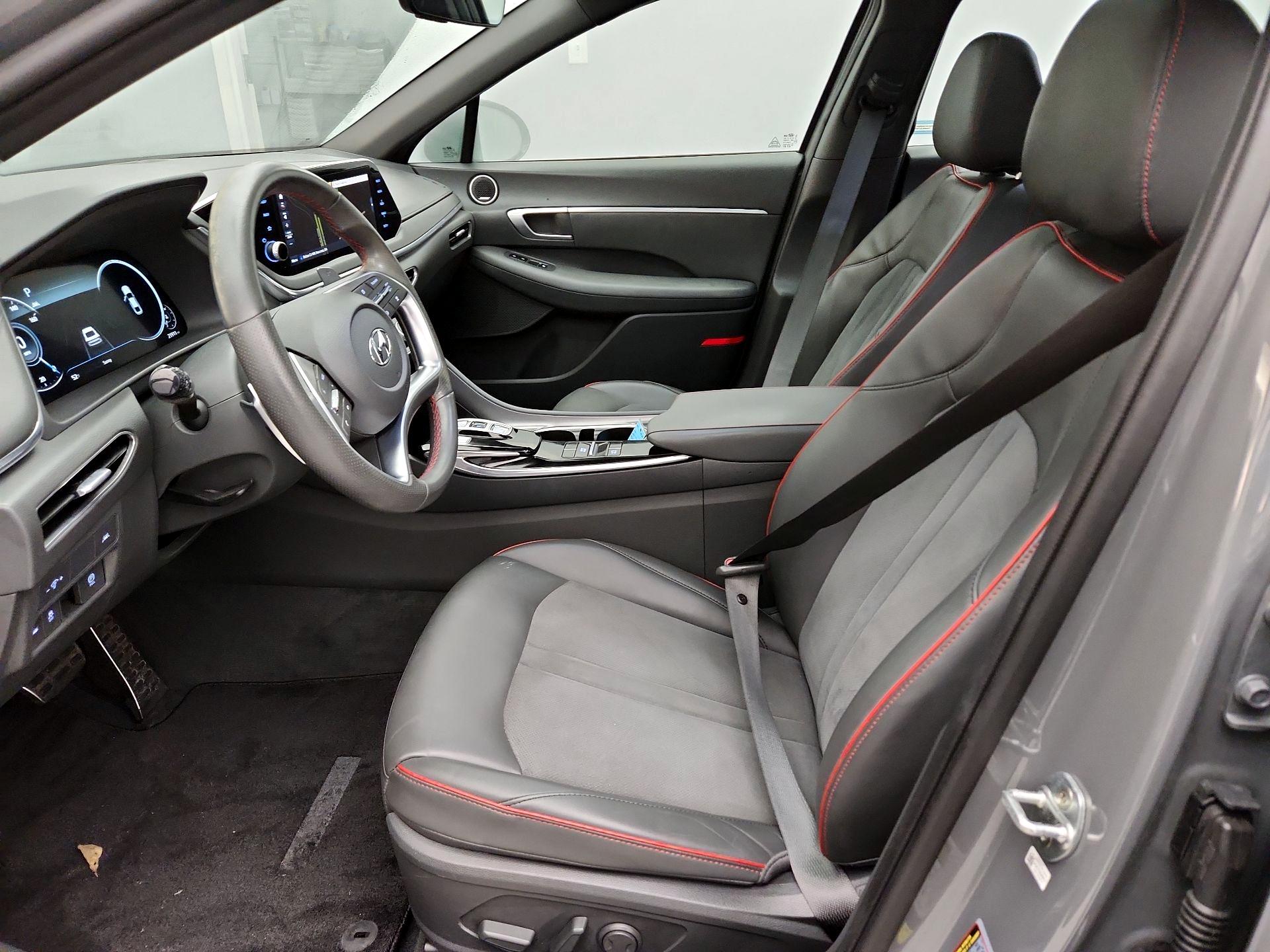 Thumbnail: 2020 Hyundai Sonata - 11