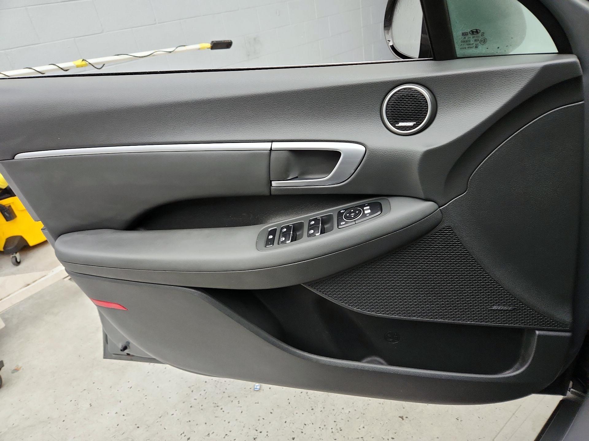 Thumbnail: 2020 Hyundai Sonata - 12