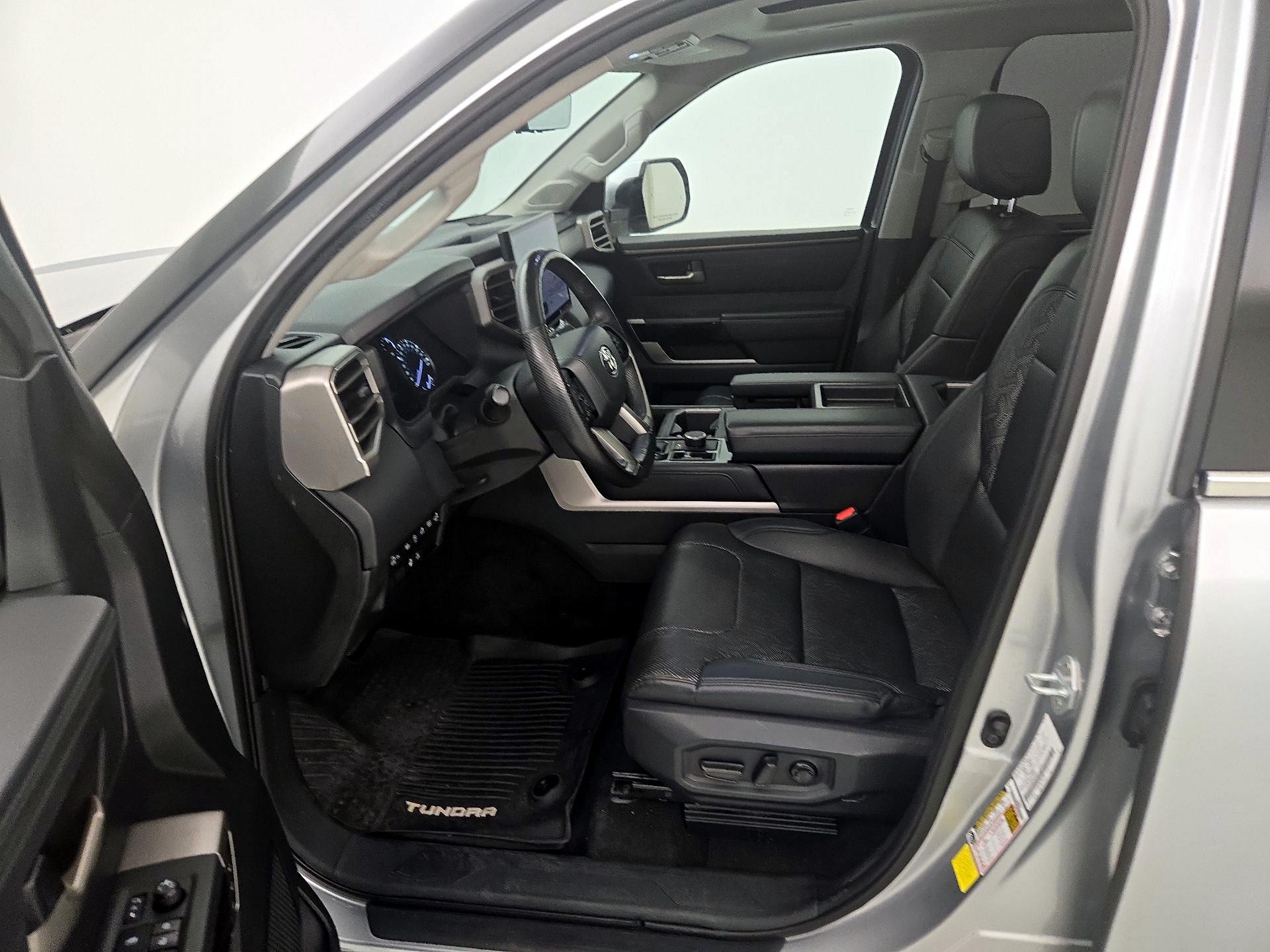 Thumbnail: 2022 Toyota Tundra - 11