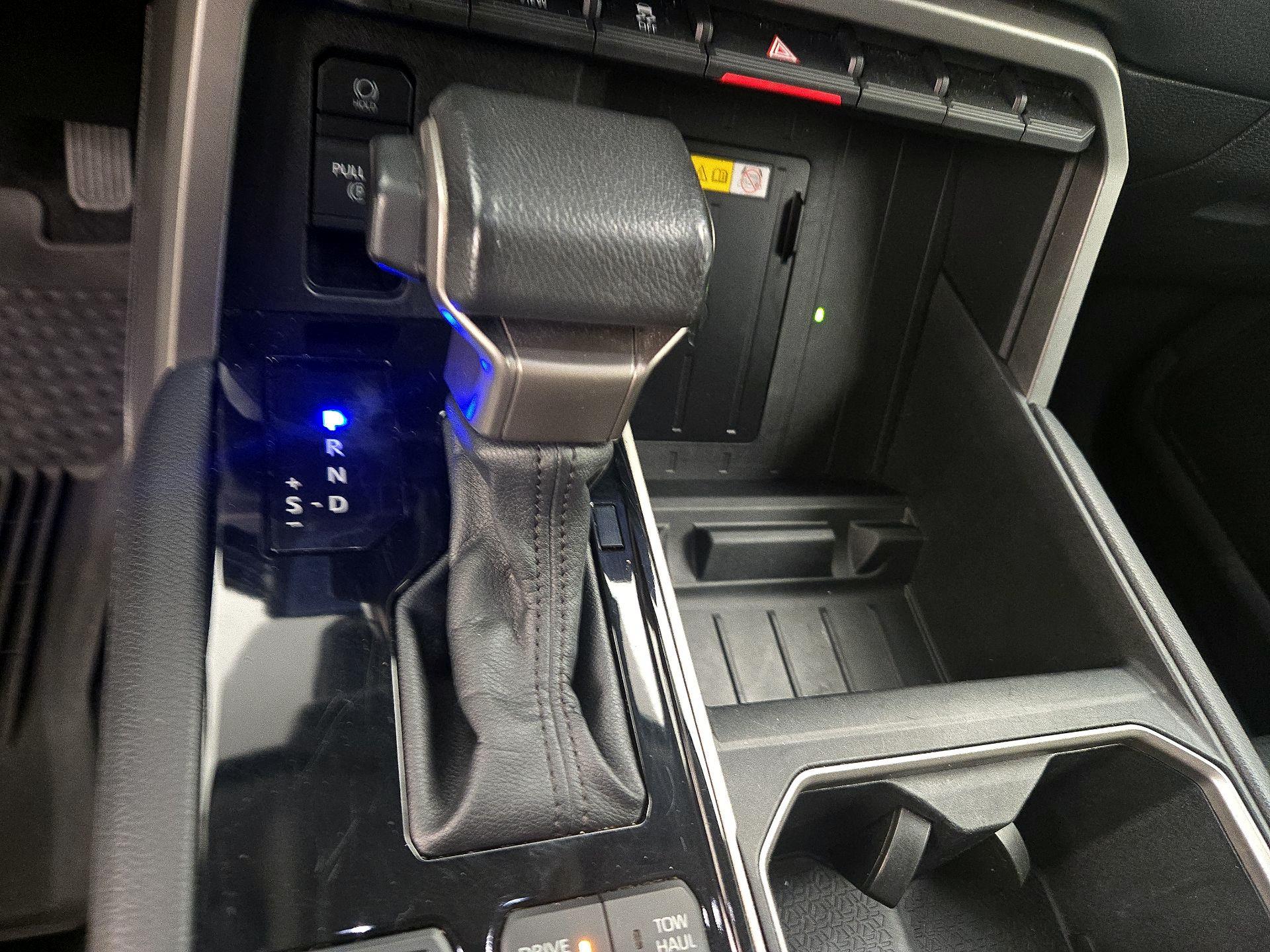 Thumbnail: 2022 Toyota Tundra - 17