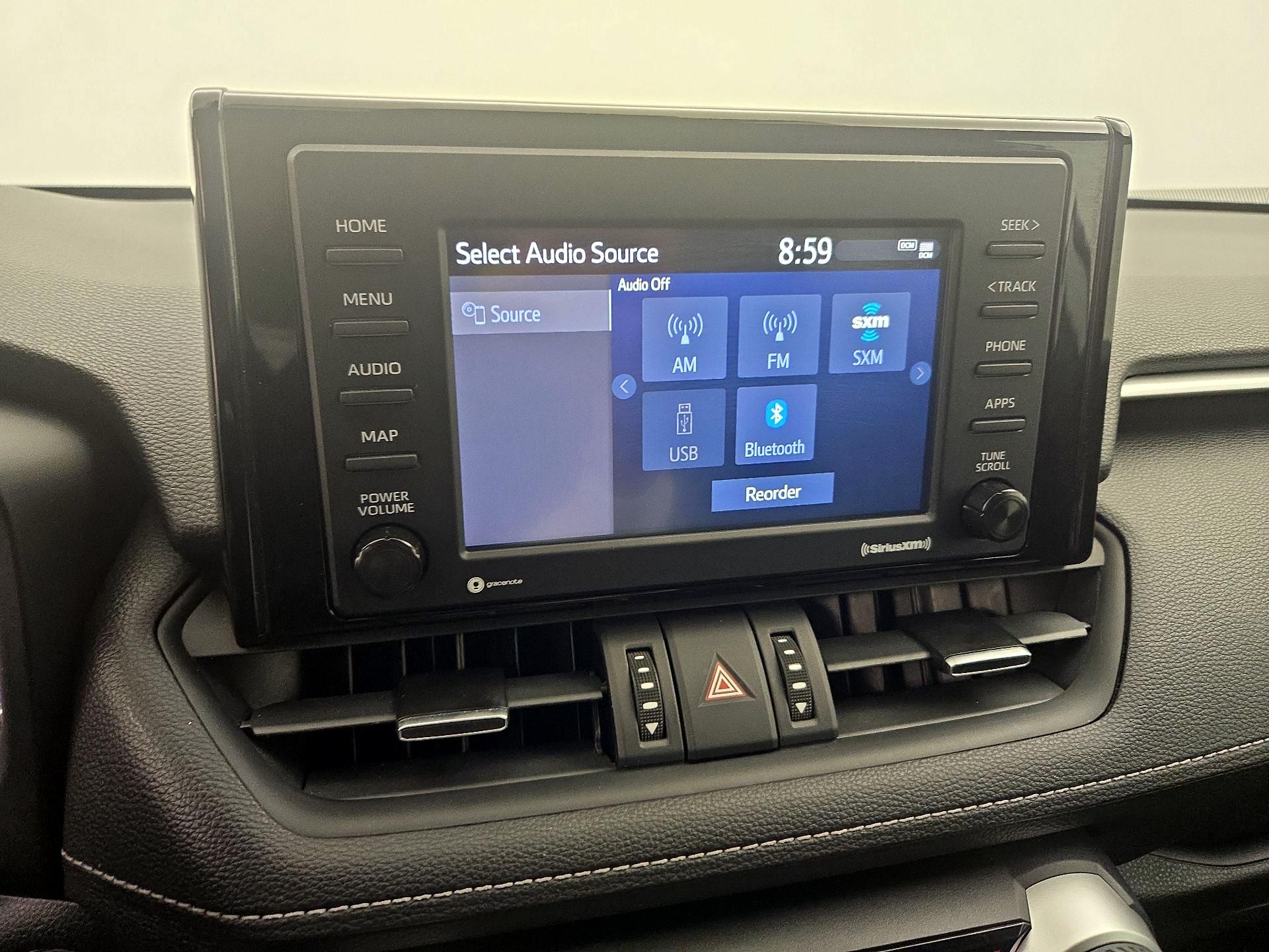 Thumbnail: 2020 Toyota RAV4 - 15