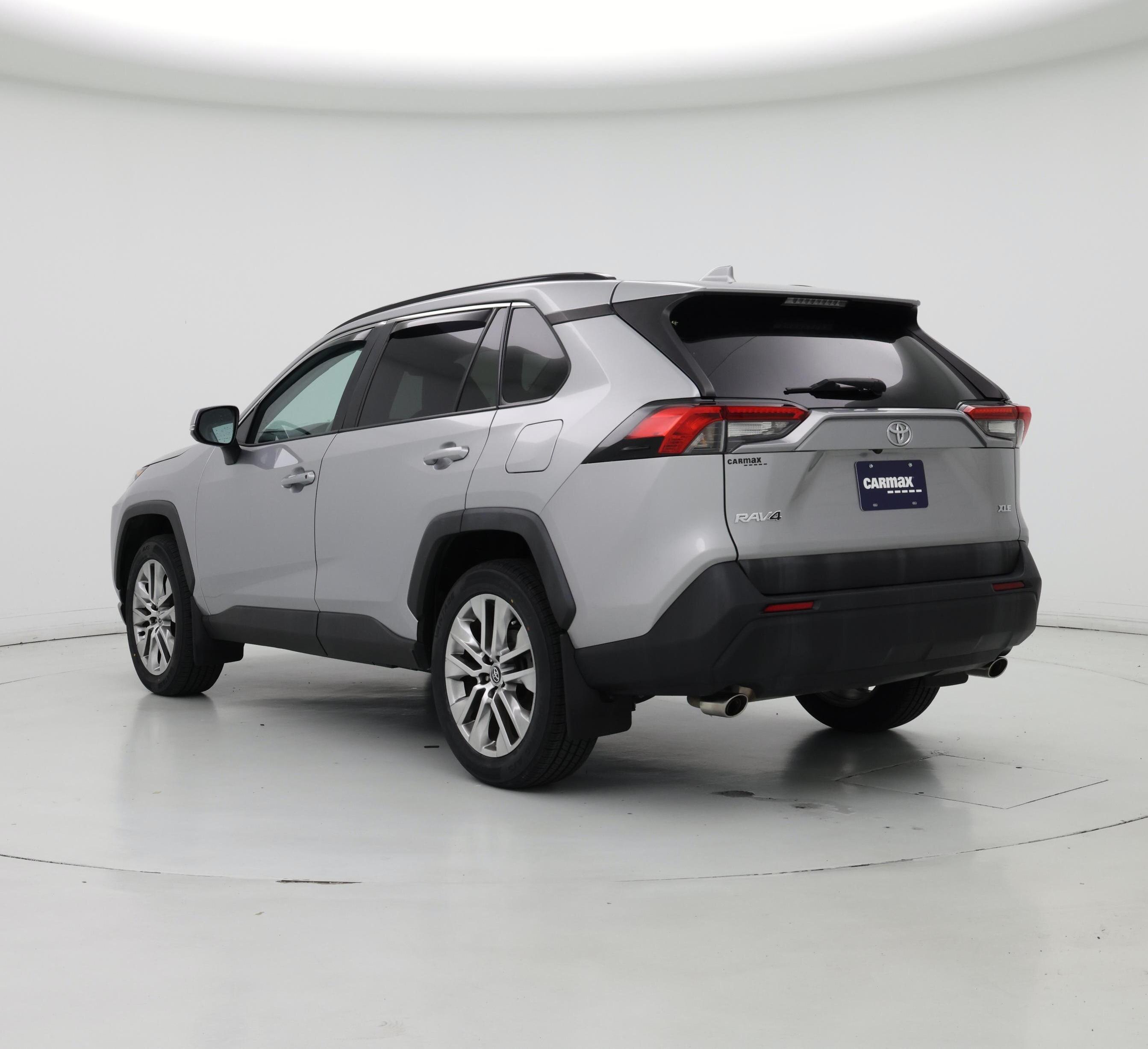 Thumbnail: 2020 Toyota RAV4 - 2