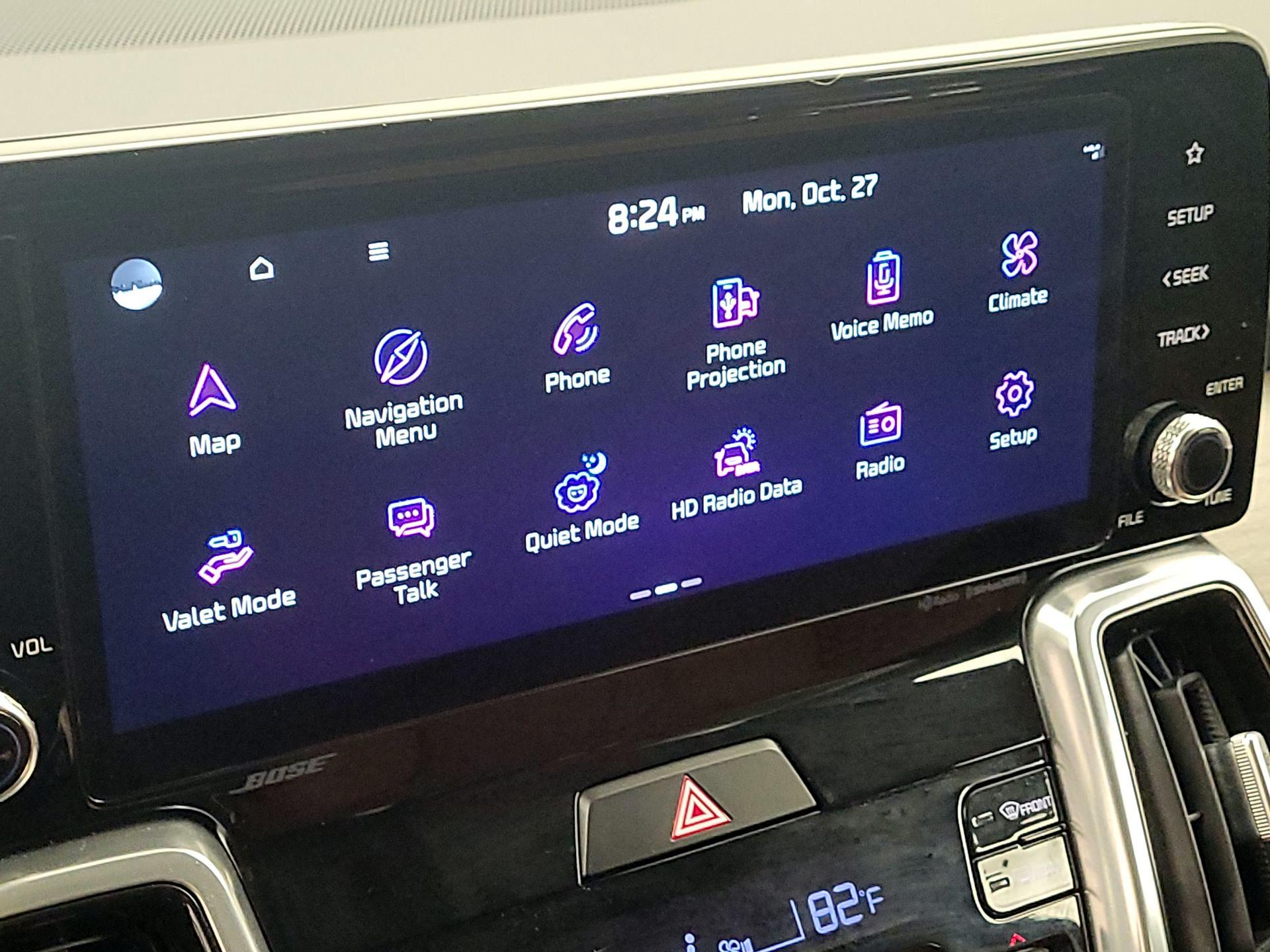 Thumbnail: 2023 Kia Sorento - 15