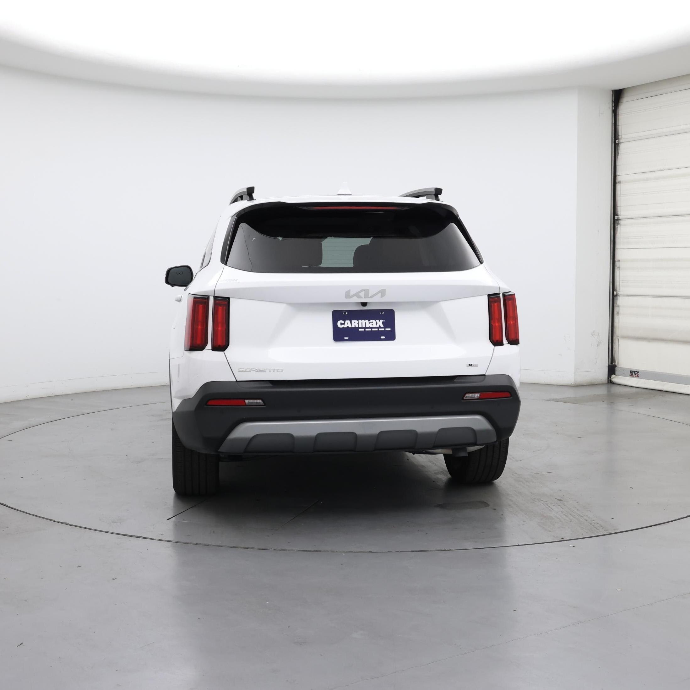 Thumbnail: 2023 Kia Sorento - 6