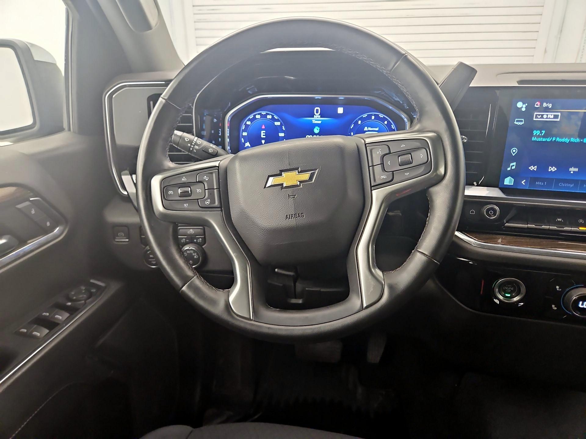 Thumbnail: 2023 Chevrolet Silverado 1500 - 10