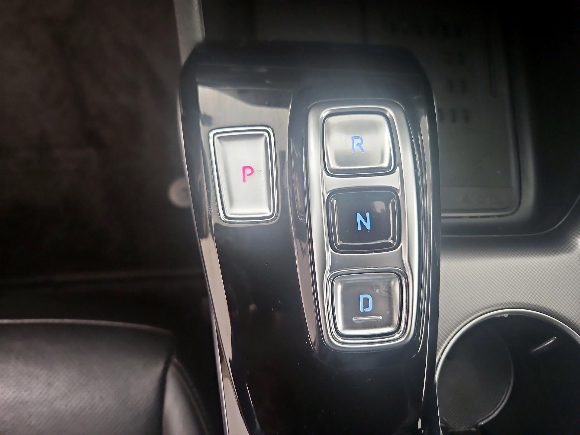 Thumbnail: 2023 Hyundai Sonata - 17