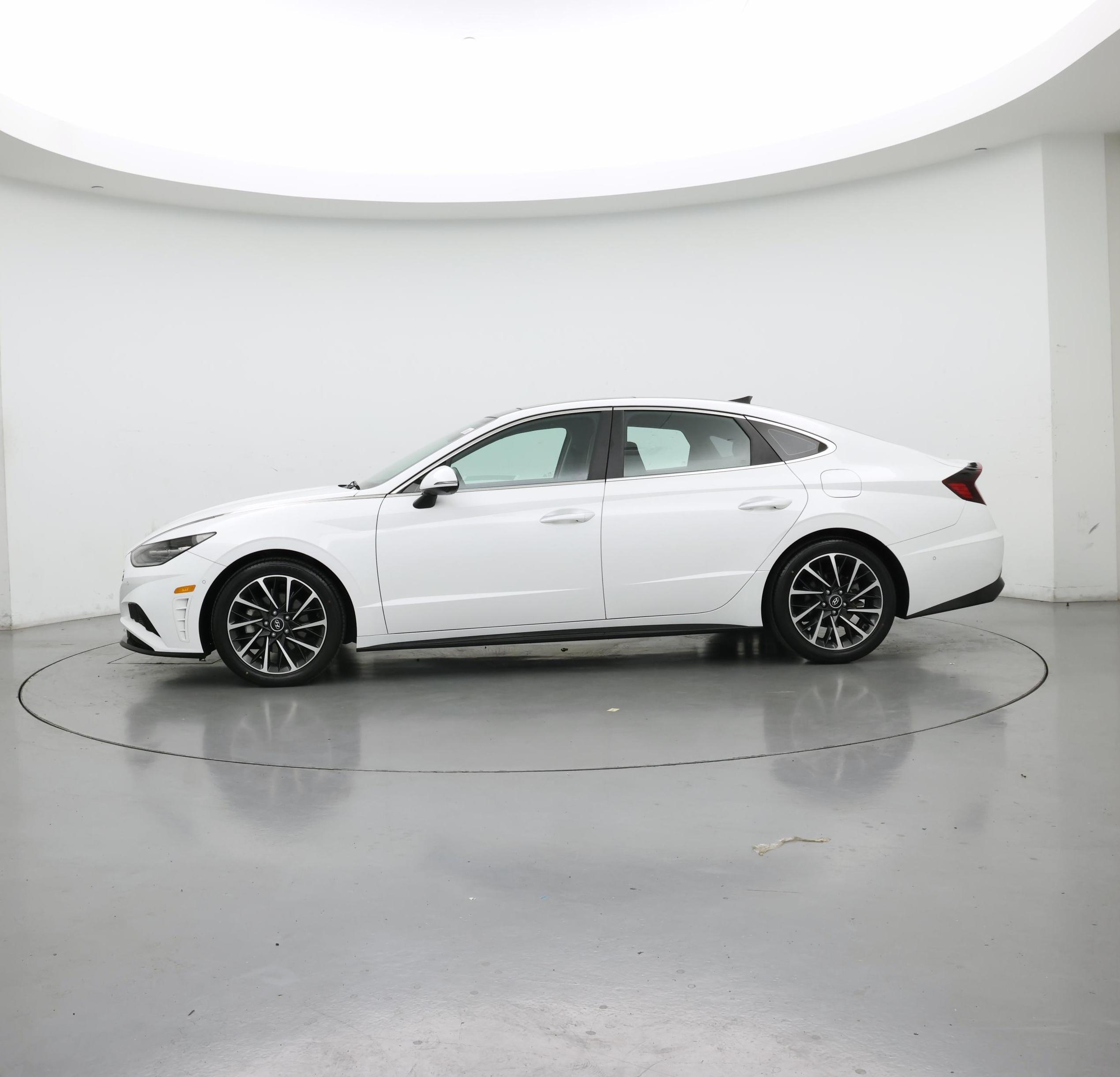 Thumbnail: 2023 Hyundai Sonata - 3