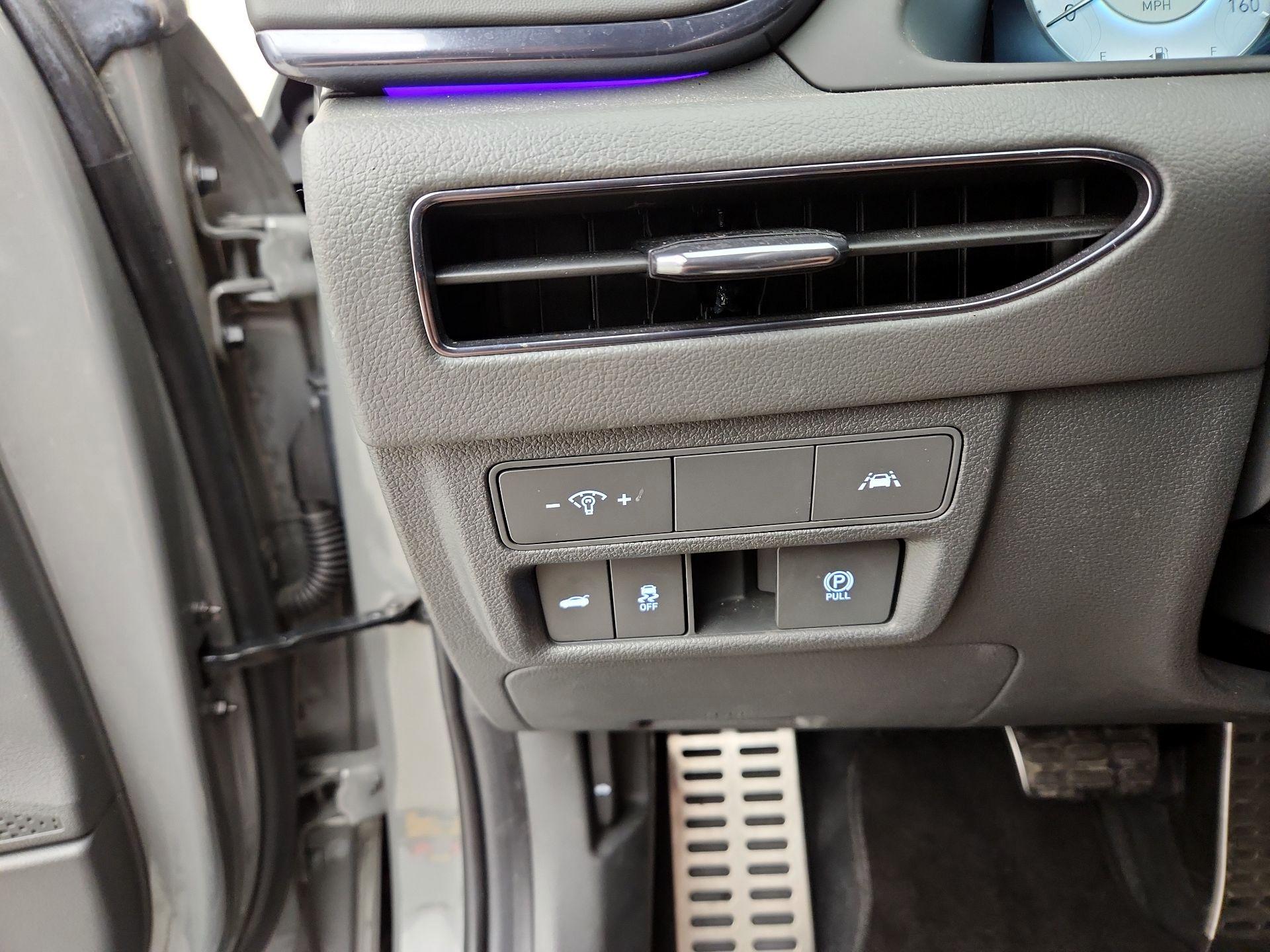 Thumbnail: 2022 Hyundai Sonata - 13