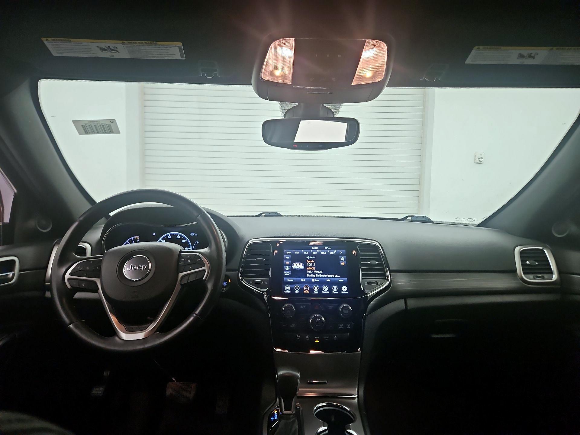 Thumbnail: 2022 Jeep Grand Cherokee - 9