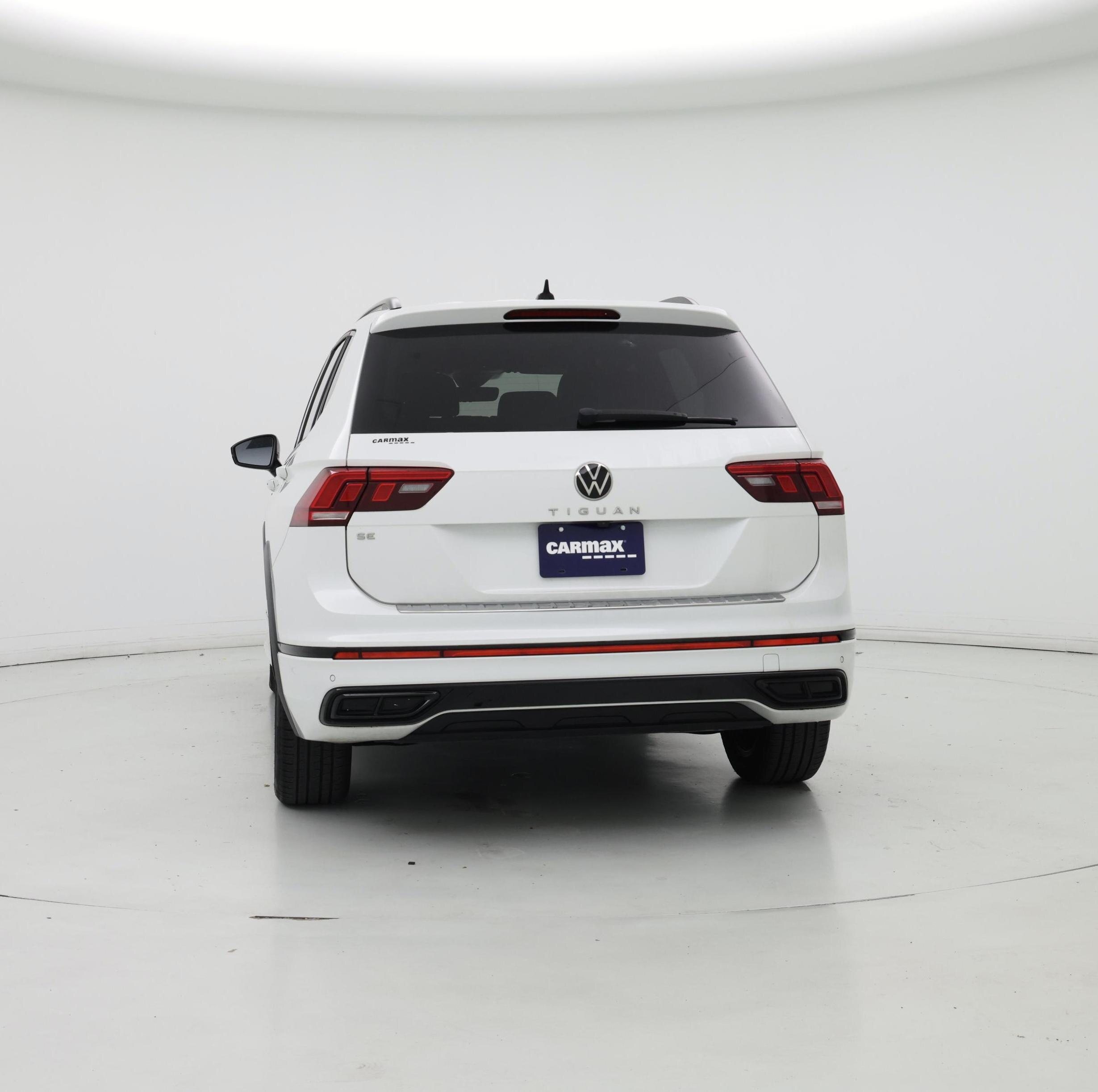 Thumbnail: 2022 Volkswagen Tiguan - 6