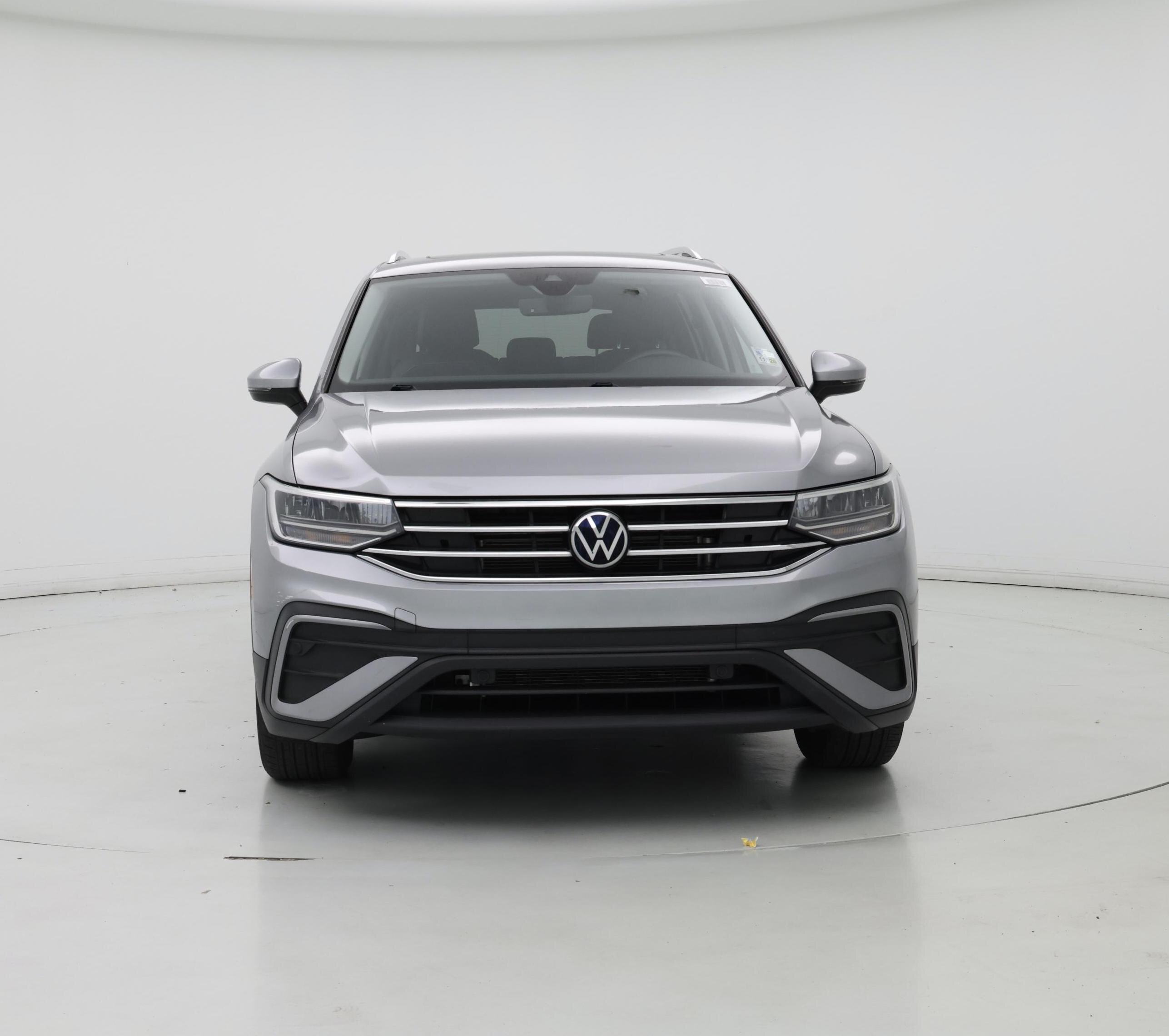 Thumbnail: 2022 Volkswagen Tiguan - 5