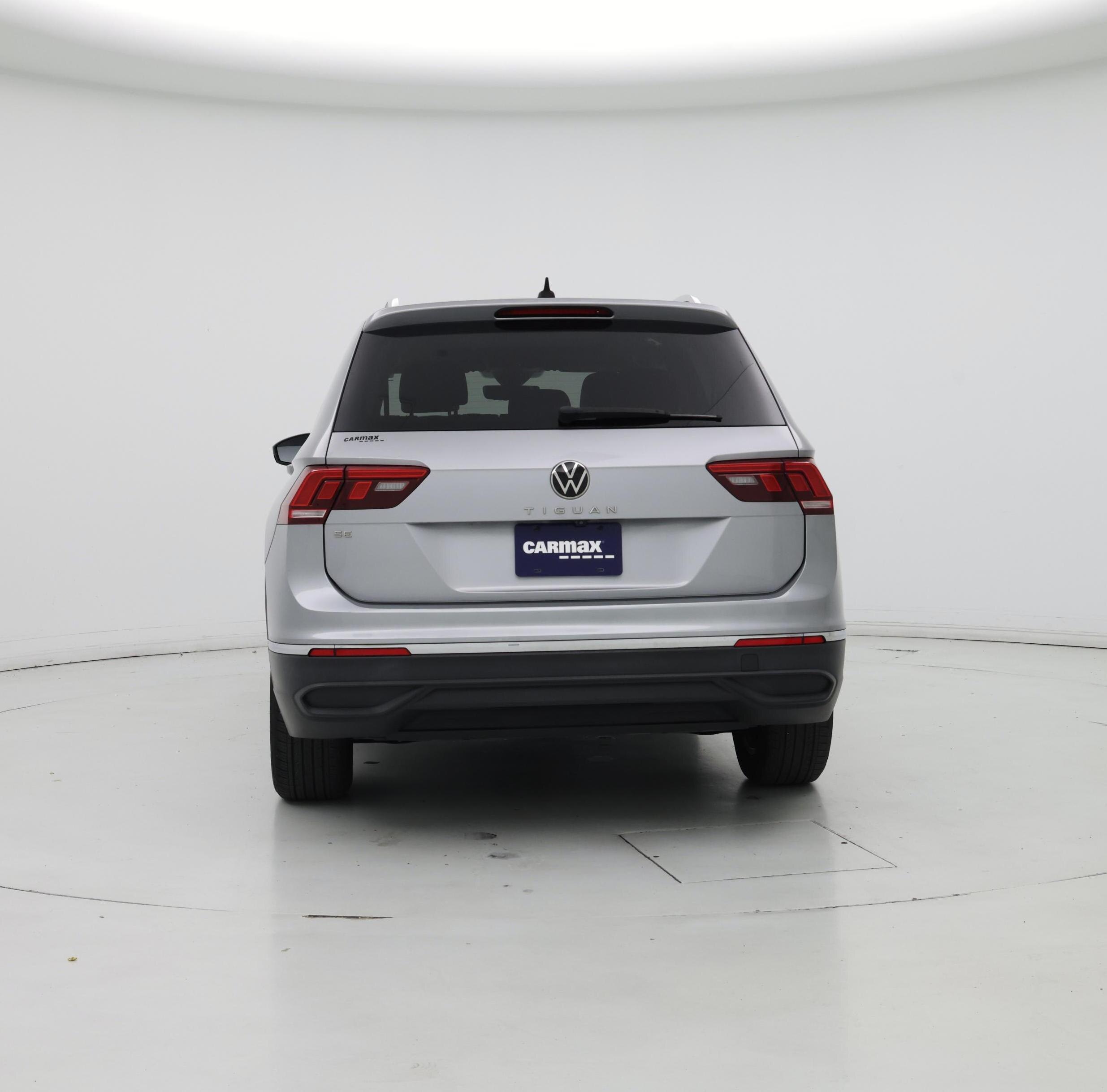 Thumbnail: 2022 Volkswagen Tiguan - 6