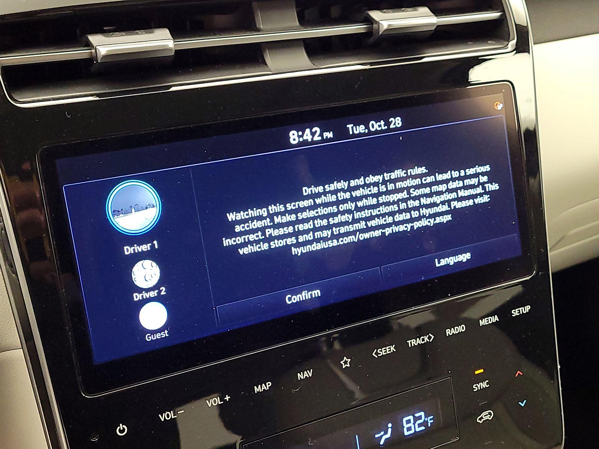 Thumbnail: 2022 Hyundai Tucson - 15