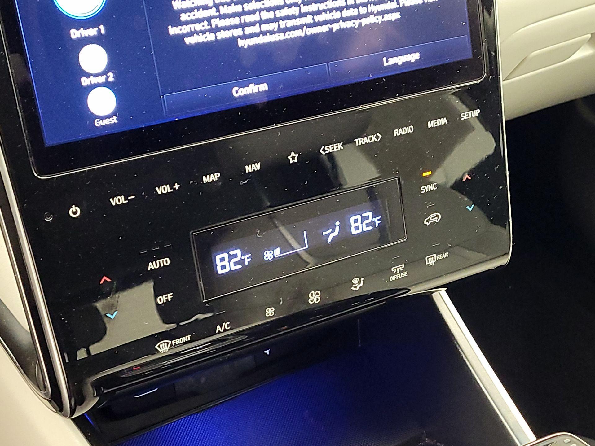 Thumbnail: 2022 Hyundai Tucson - 16