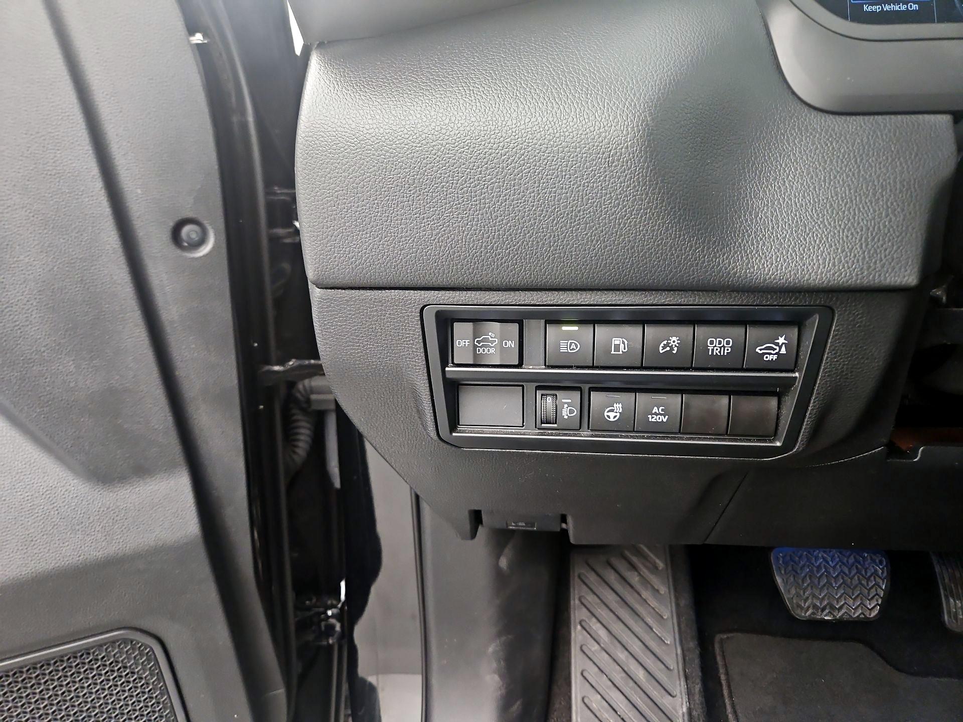 Thumbnail: 2024 Toyota Tundra - 13