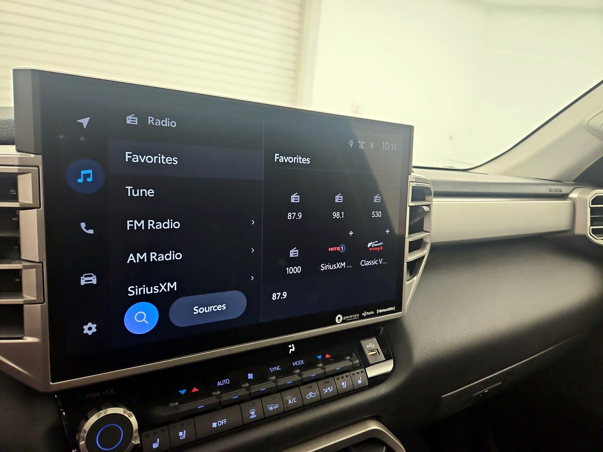 Thumbnail: 2024 Toyota Tundra - 15