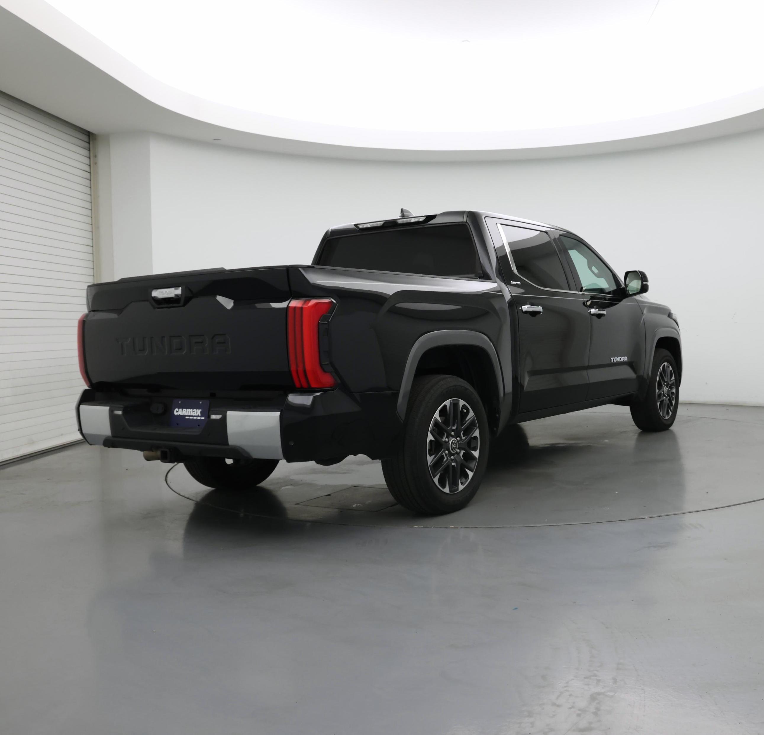 Thumbnail: 2024 Toyota Tundra - 8