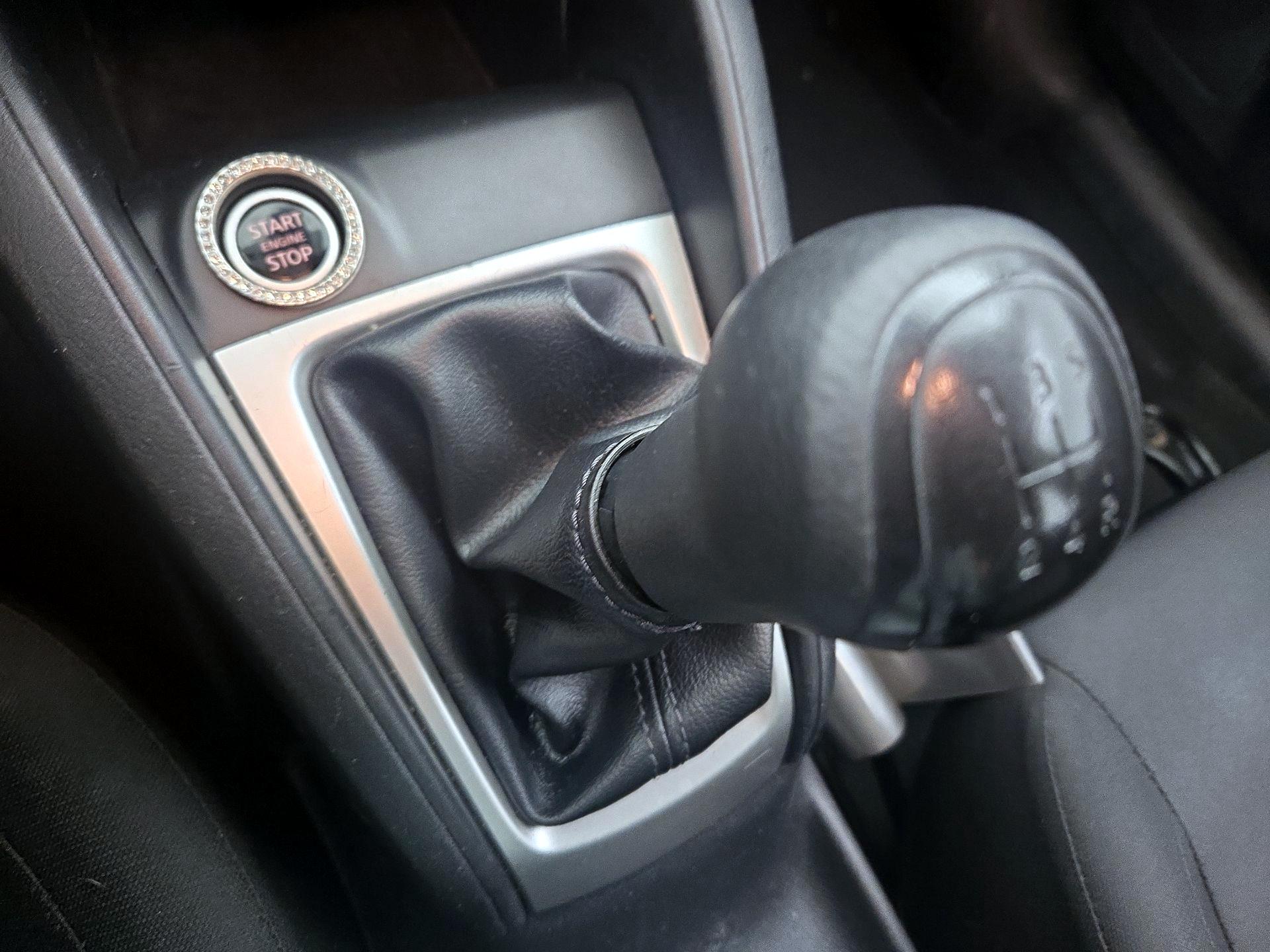 Thumbnail: 2021 Nissan Versa - 17