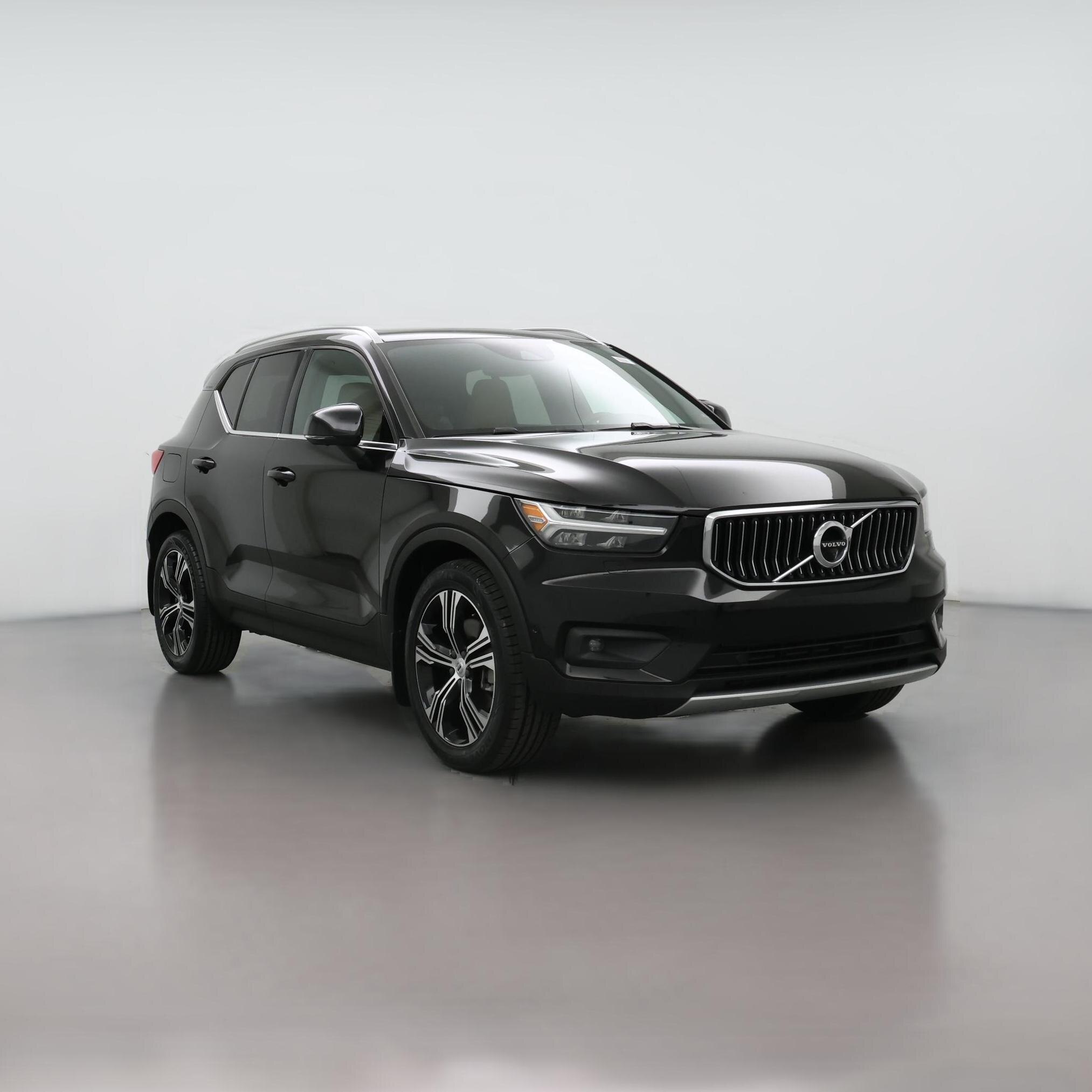 Thumbnail: 2020 Volvo XC40 - 1