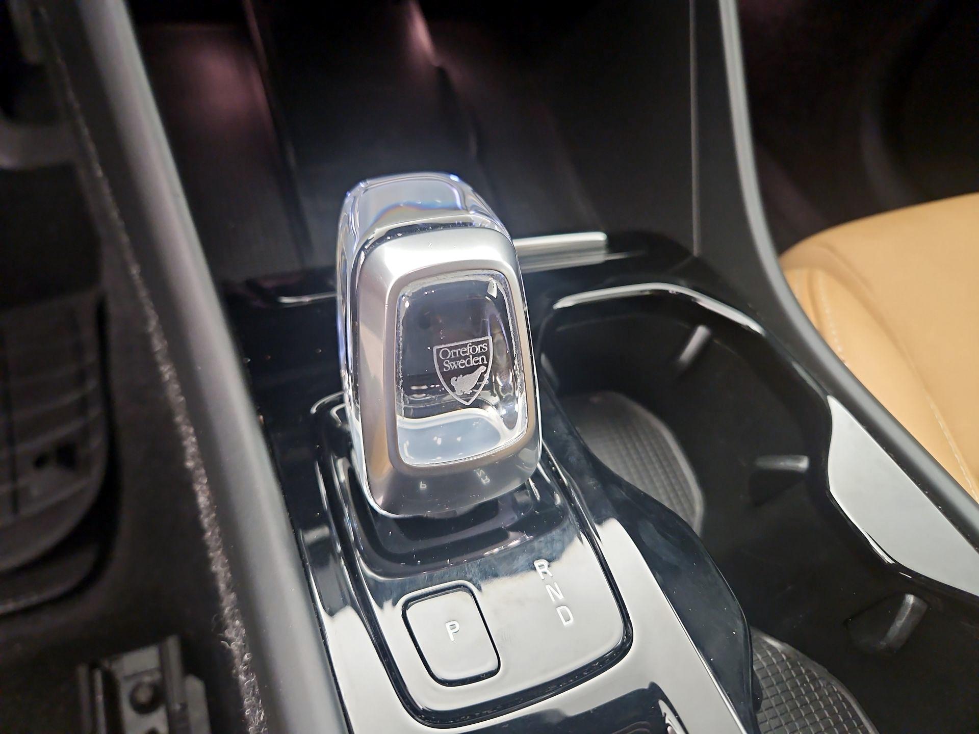 Thumbnail: 2020 Volvo XC40 - 17