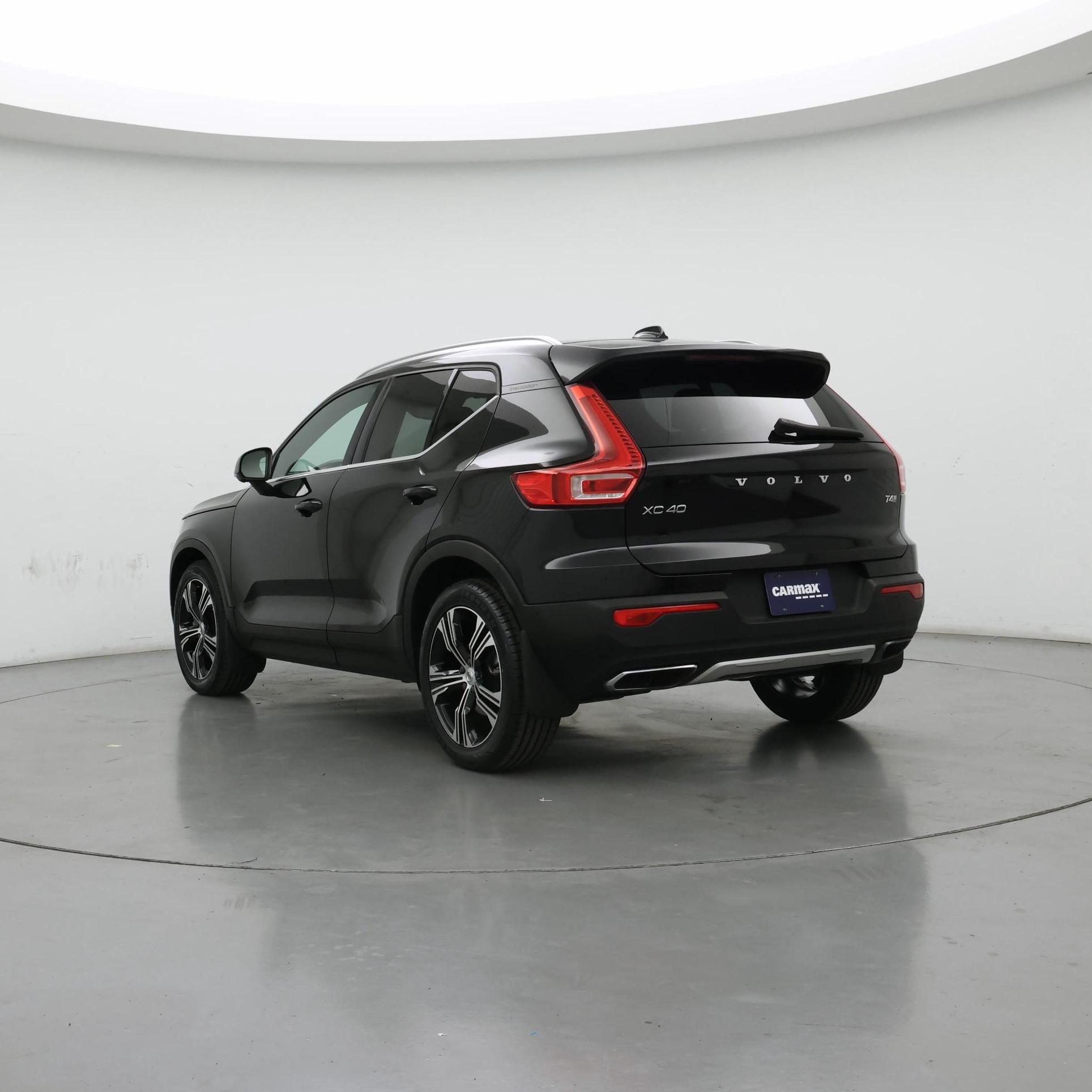 Thumbnail: 2020 Volvo XC40 - 2