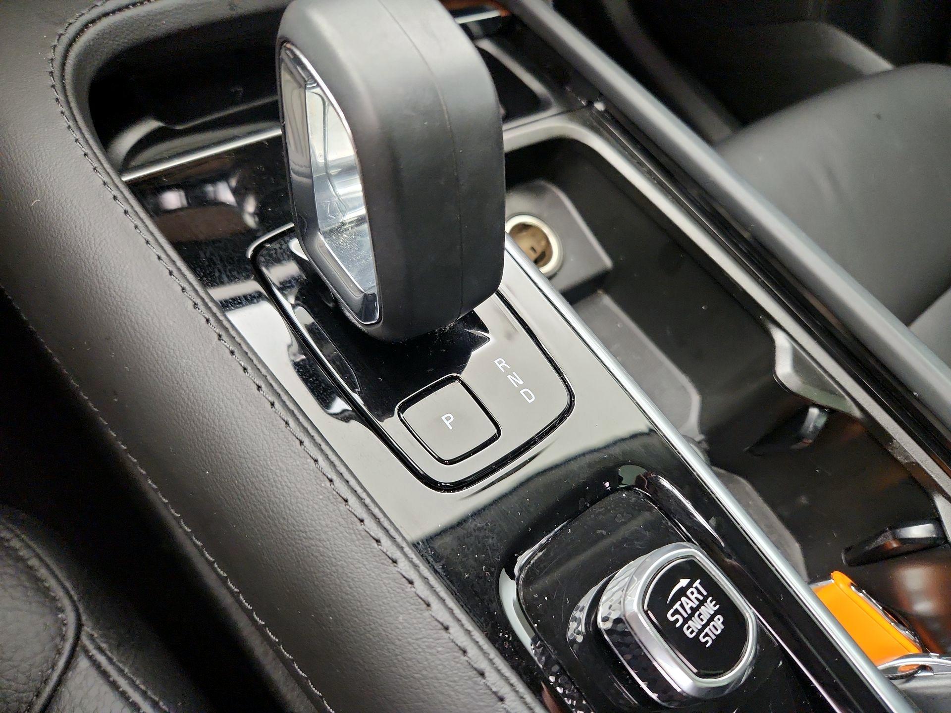 Thumbnail: 2024 Volvo XC90 - 18