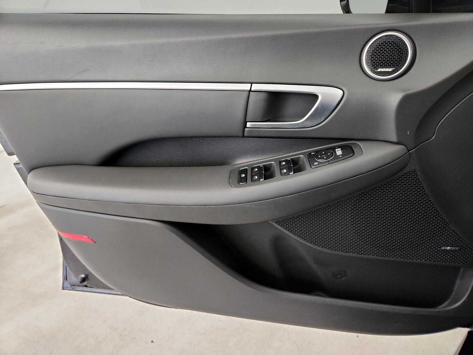 Thumbnail: 2022 Hyundai Sonata - 12