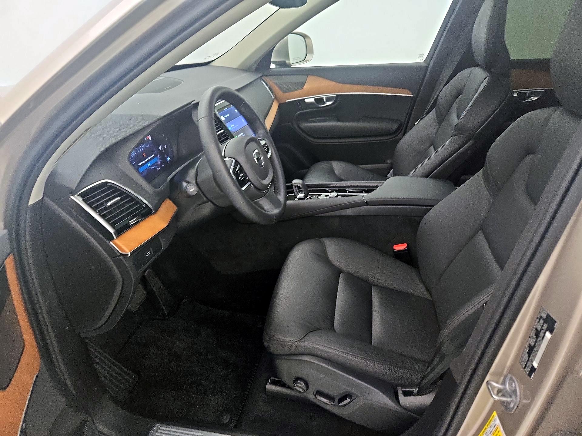 Thumbnail: 2024 Volvo XC90 - 11