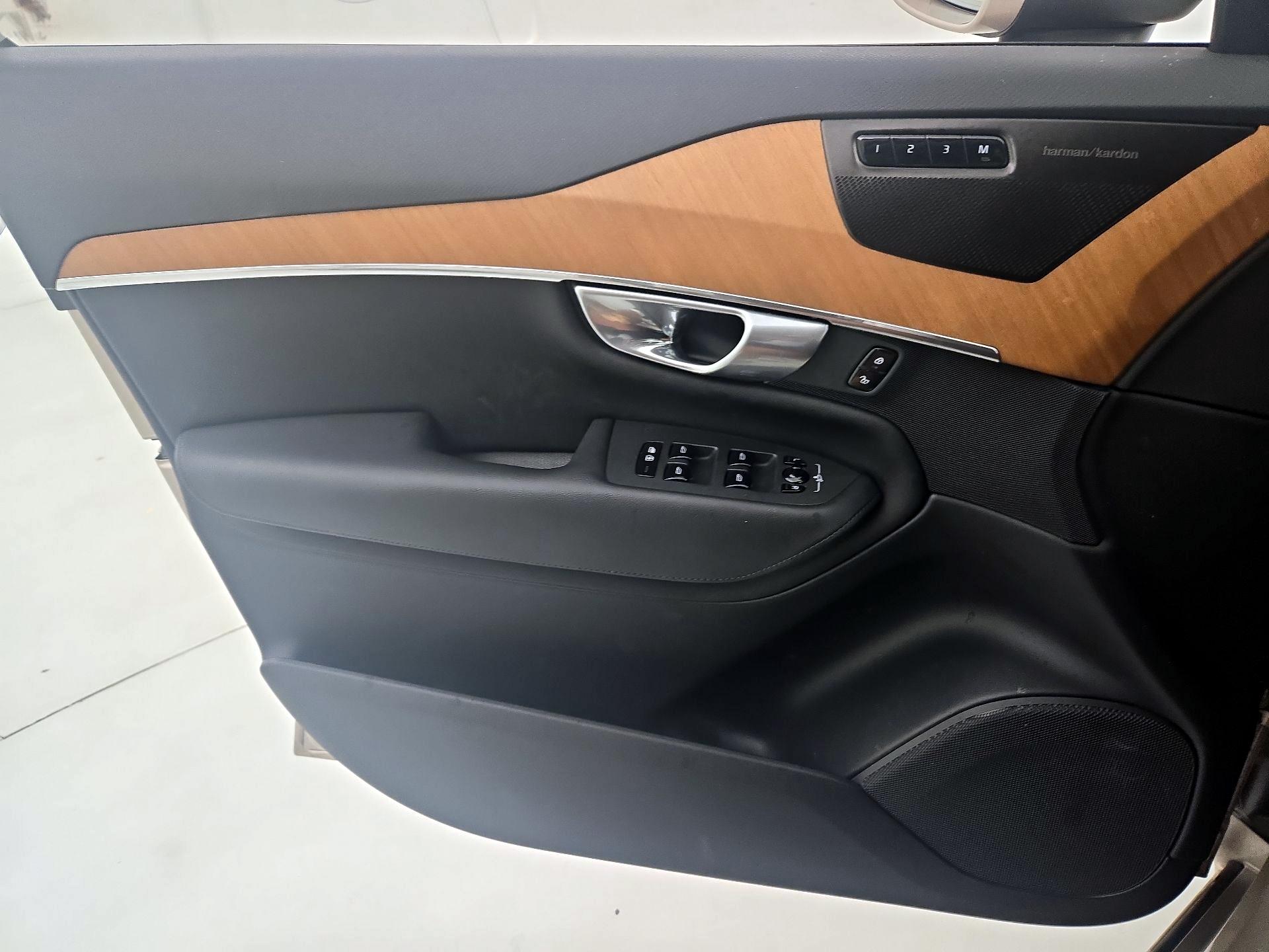 Thumbnail: 2024 Volvo XC90 - 12