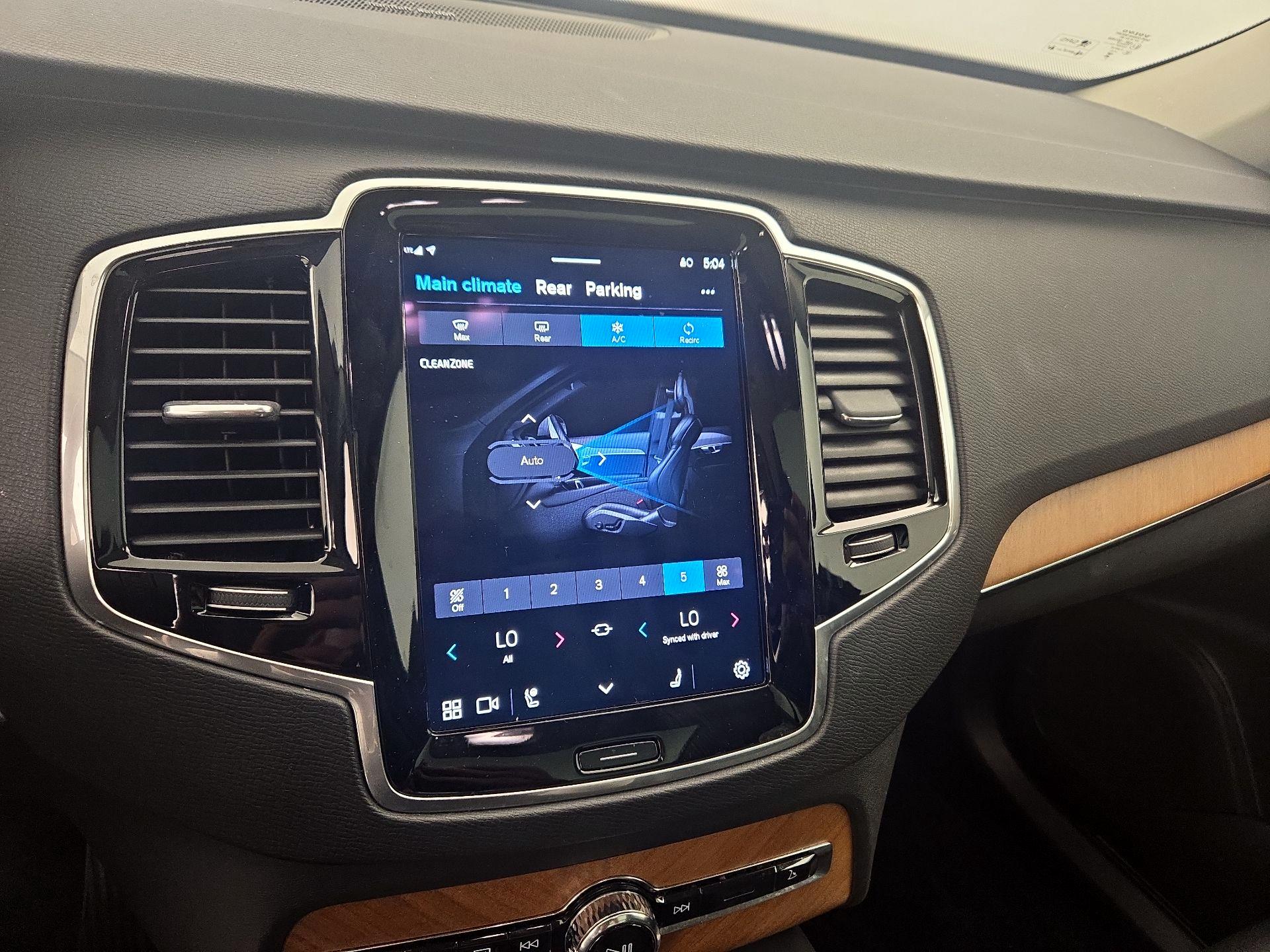 Thumbnail: 2024 Volvo XC90 - 16