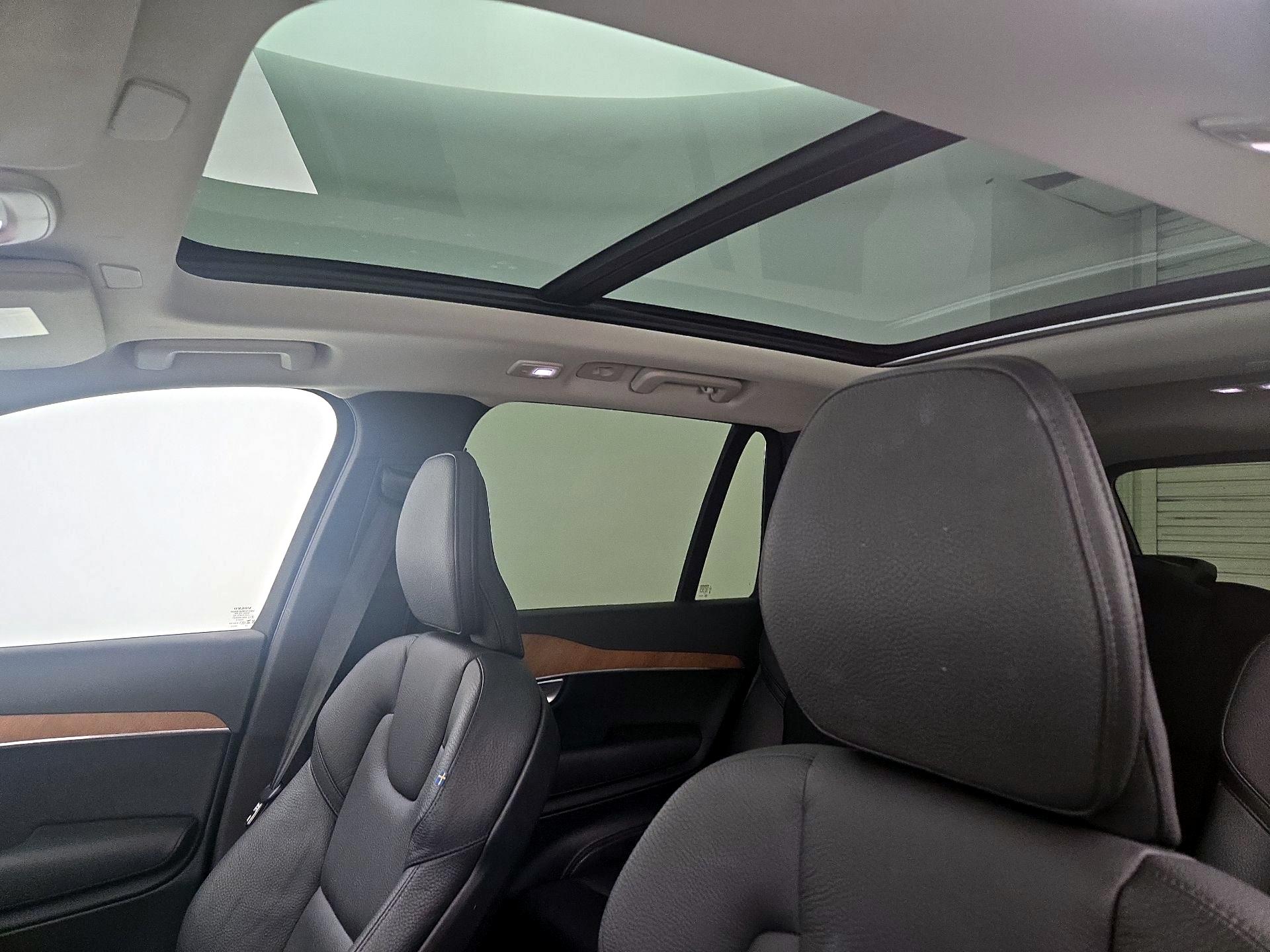 Thumbnail: 2024 Volvo XC90 - 19