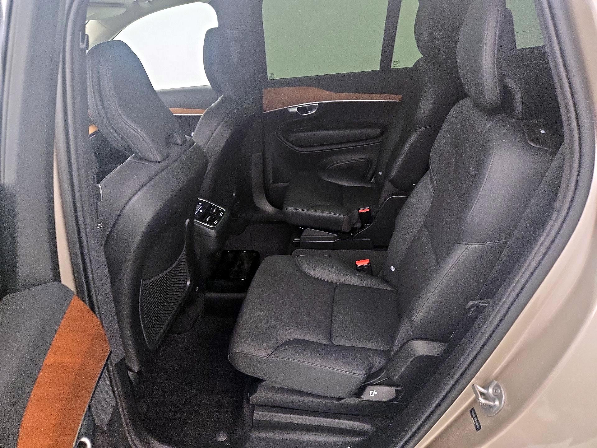 Thumbnail: 2024 Volvo XC90 - 20