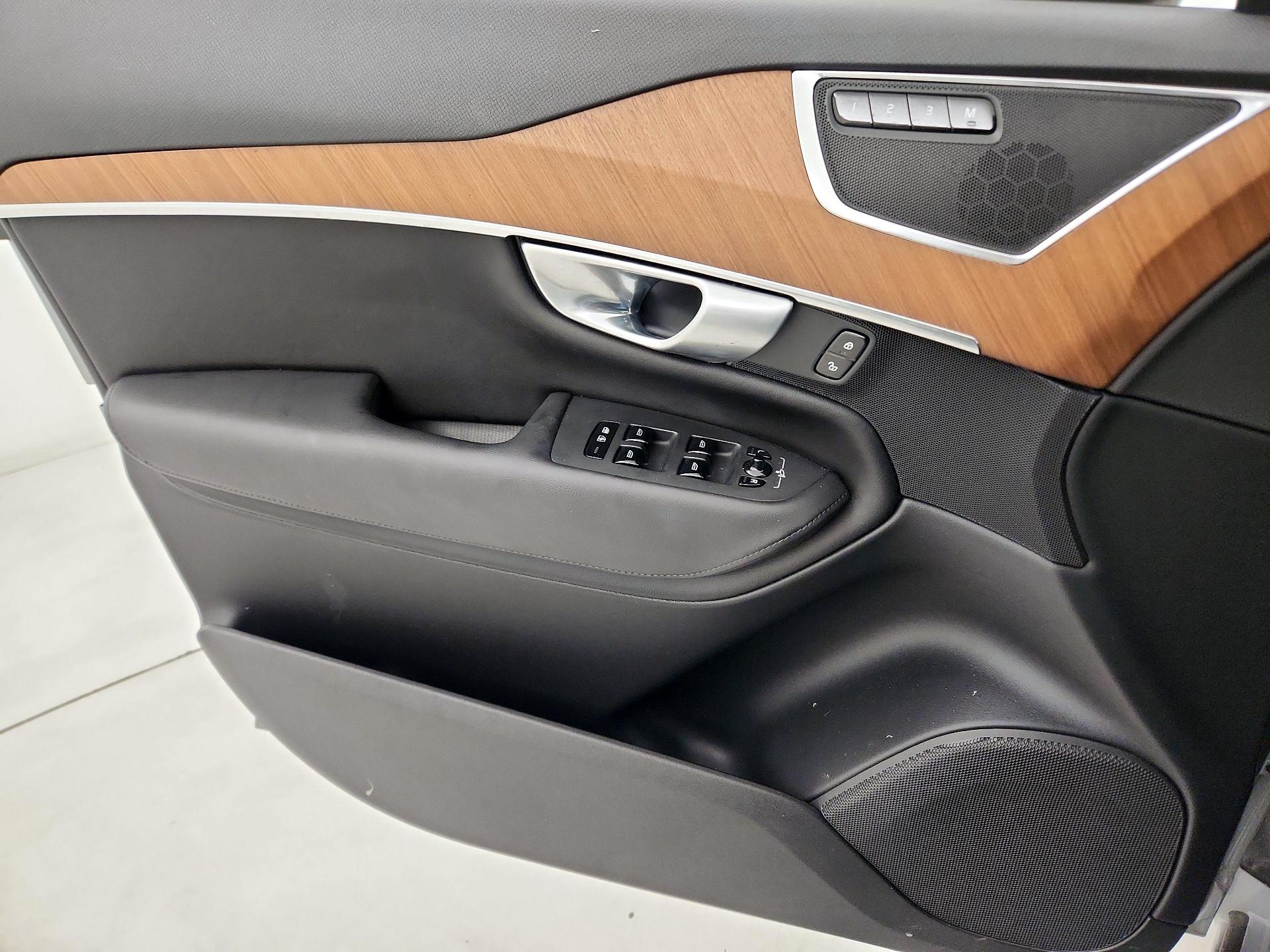 Thumbnail: 2024 Volvo XC90 - 12