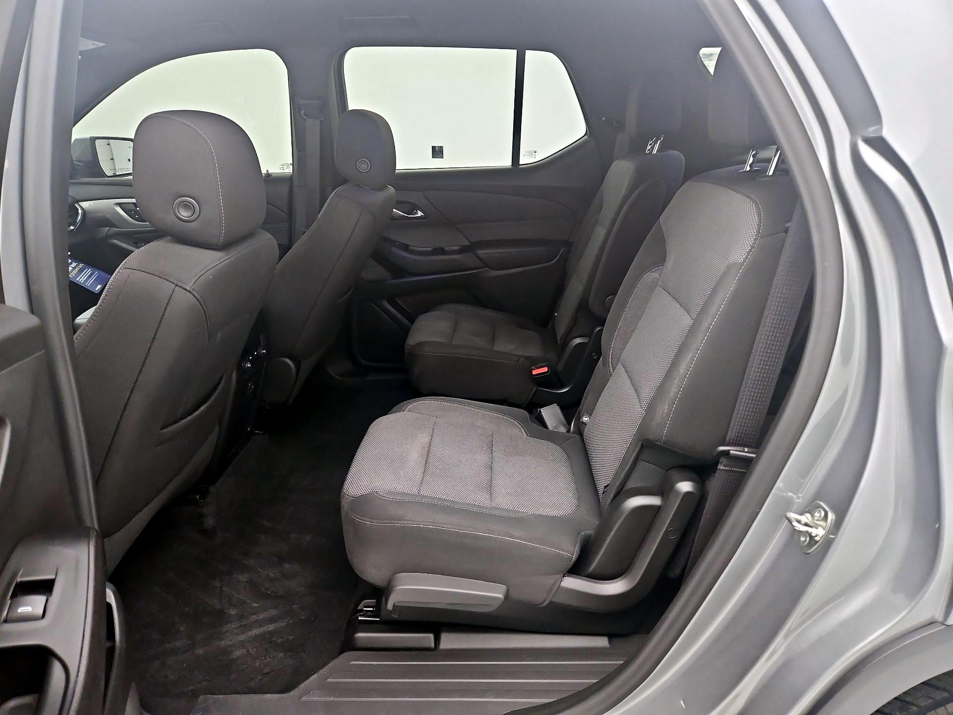 Thumbnail: 2023 Chevrolet Traverse - 19