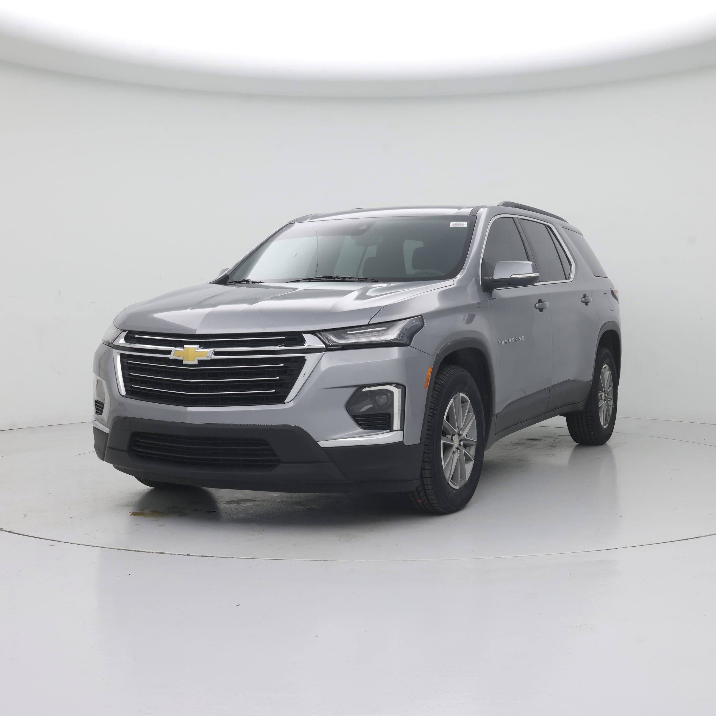 Thumbnail: 2023 Chevrolet Traverse - 4