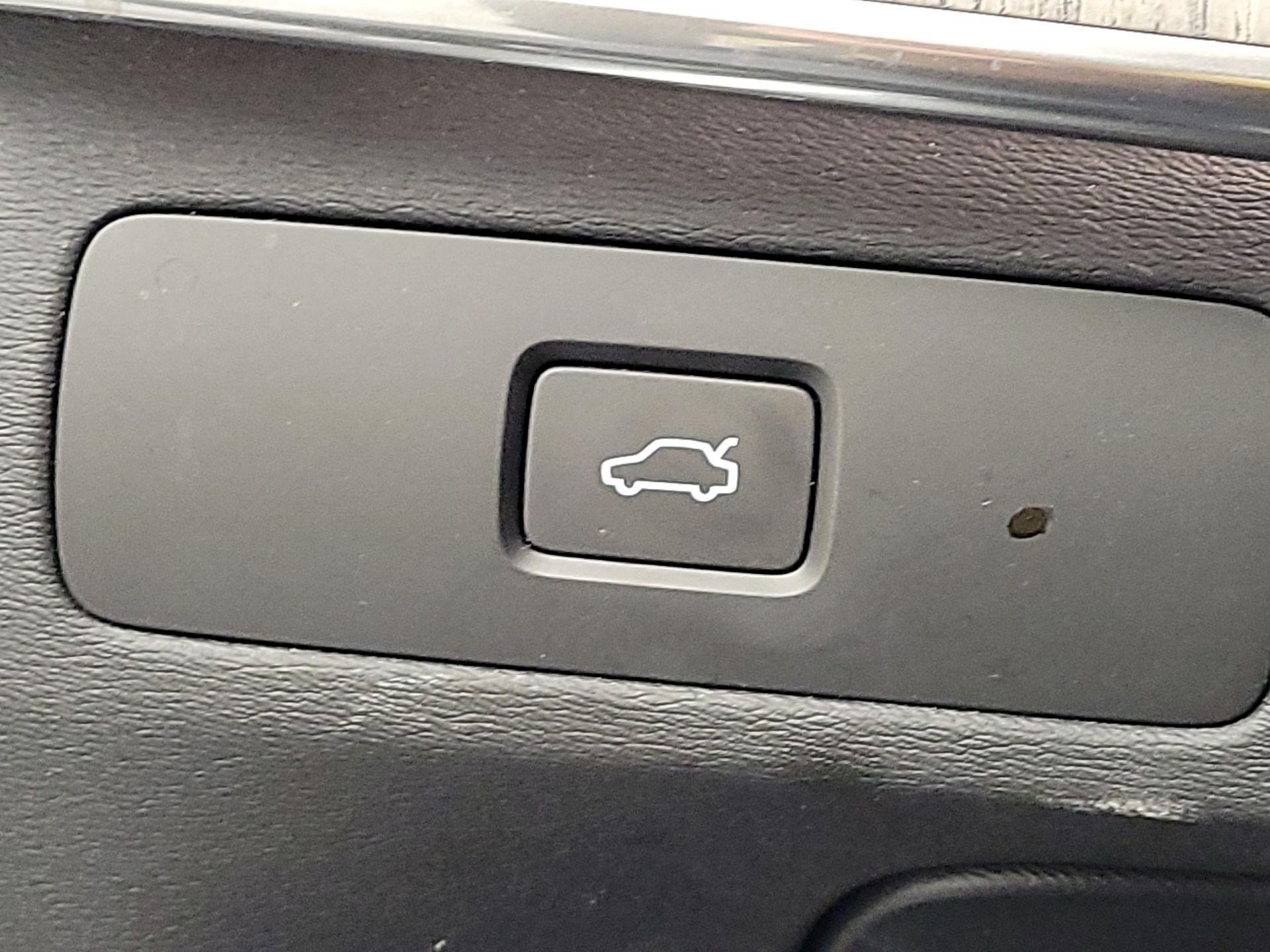 Thumbnail: 2024 Volvo XC90 - 13