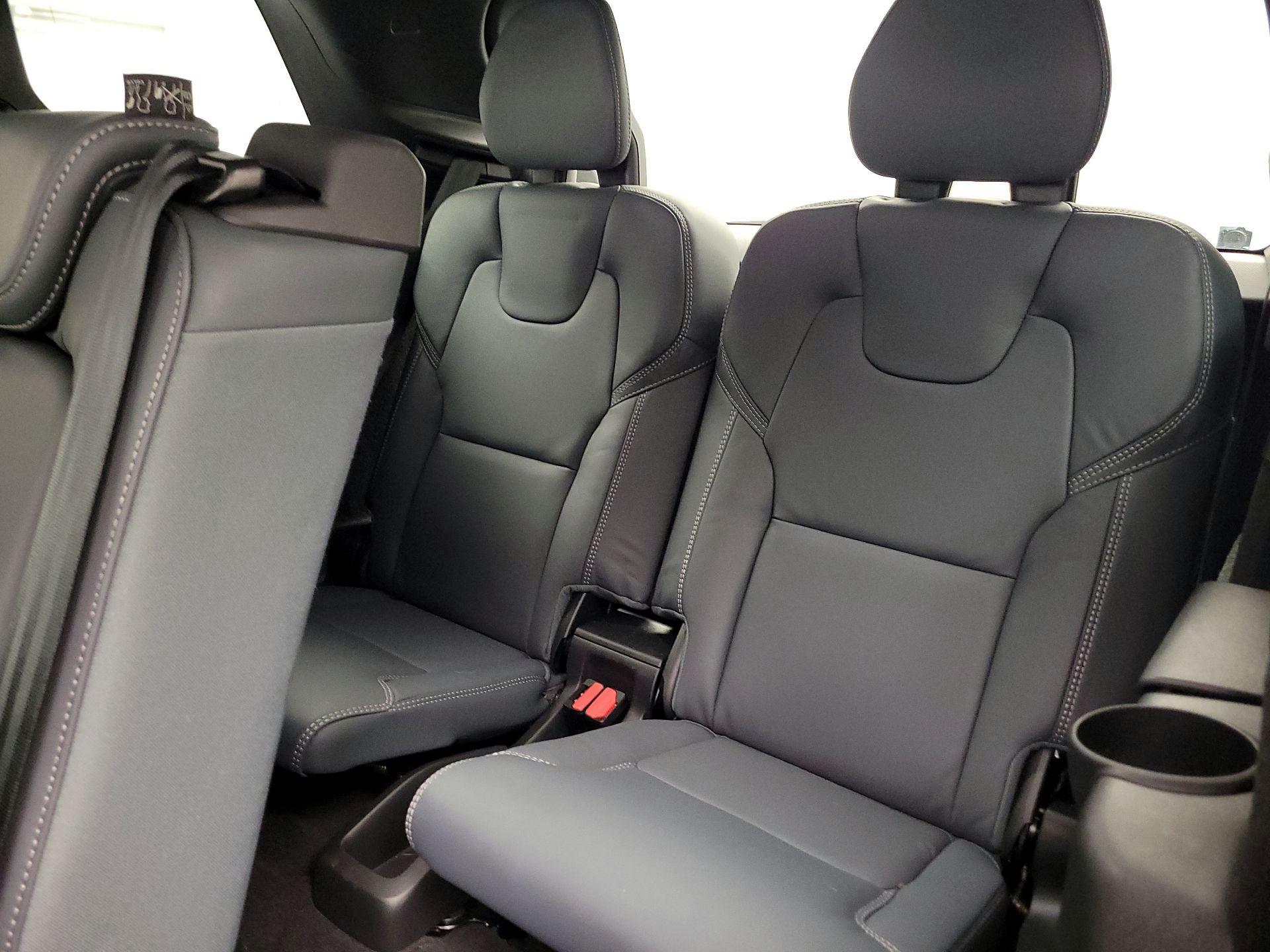 Thumbnail: 2024 Volvo XC90 - 20