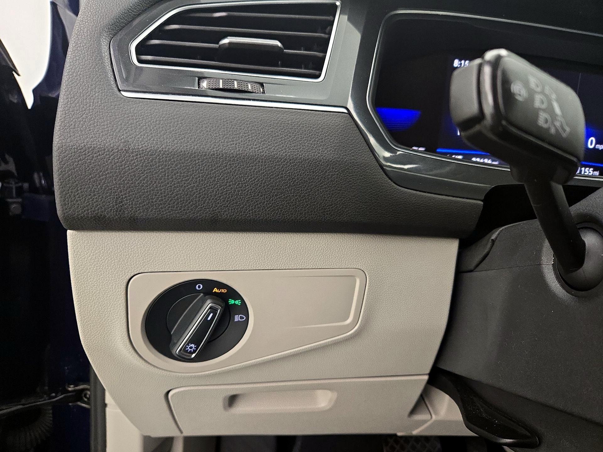 Thumbnail: 2022 Volkswagen Tiguan - 13